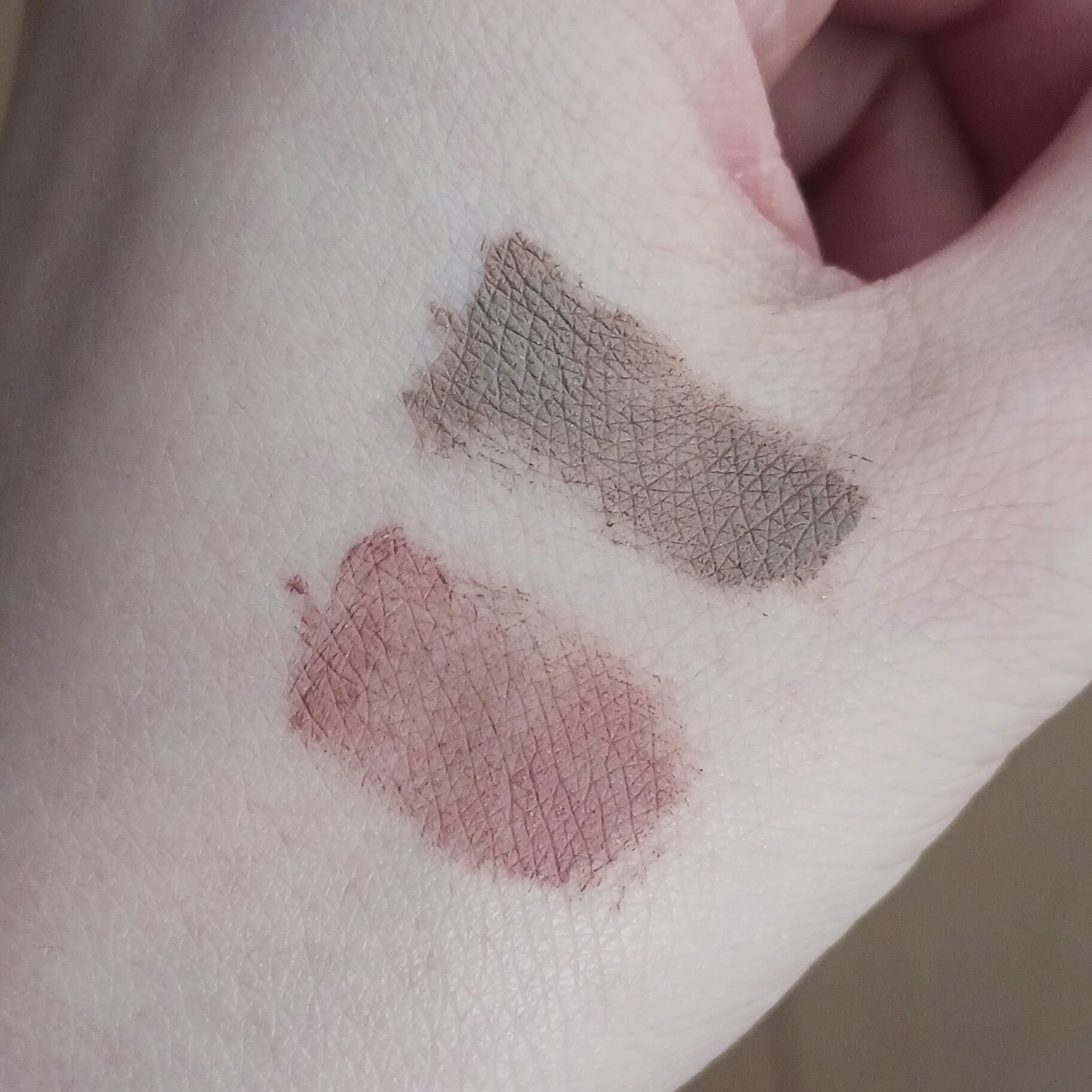 ラブ・ライナー　シグネチャーフィットマスカラ＜アイブロウ＞/ラブ・ライナー/眉マスカラを使ったクチコミ（3枚目）