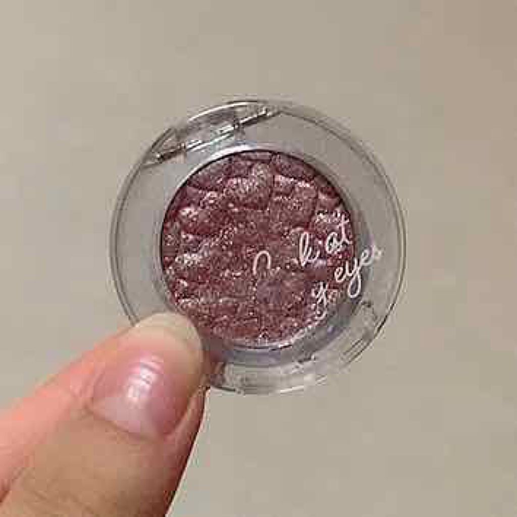 ルックアット マイアイジュエル/ETUDE/単色アイシャドウを使ったクチコミ（2枚目）
