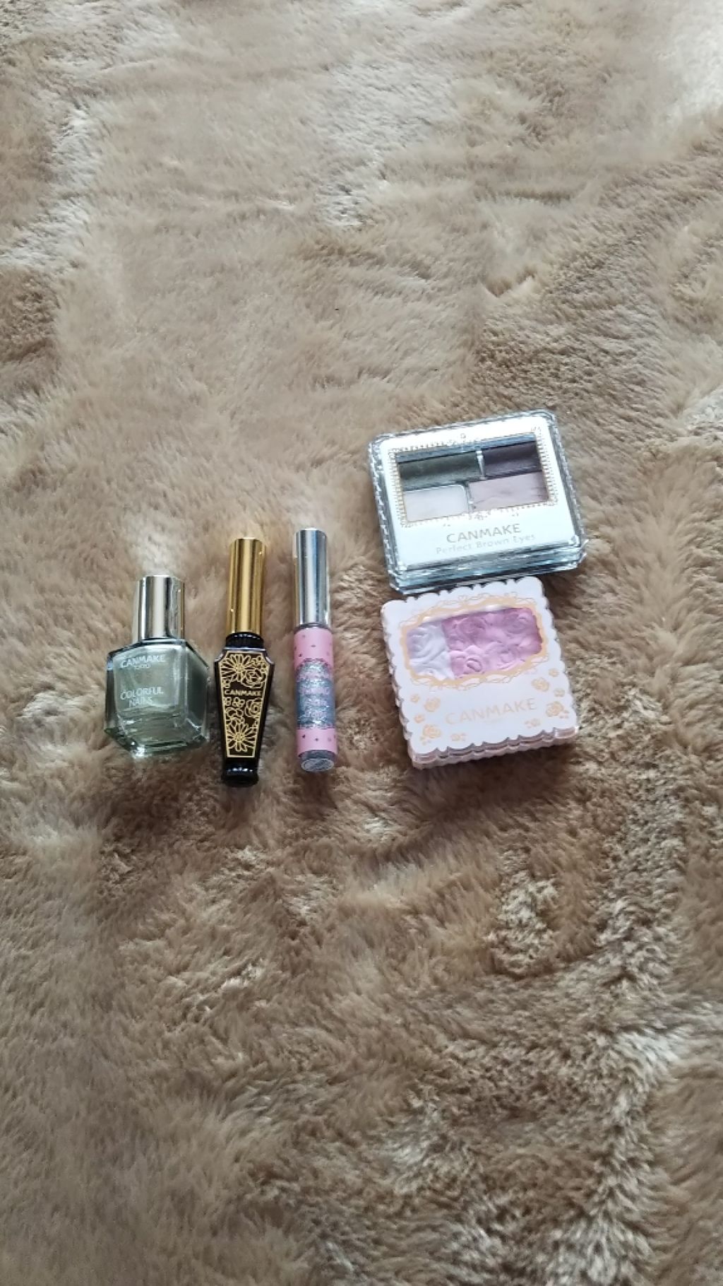 ãªïœãð on LIPS ãææ©ãã€ãªã³äžŠãã§ãã£ã³ã¡ã€ã¯ã®çŠè¢è²·ã£ãŠããŠããŒïŒ700åã§..ãïŒ1æç®ïŒ