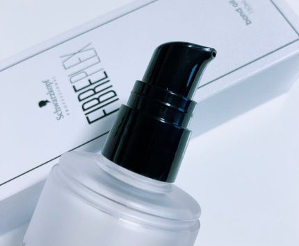 ファイバープレックス ボンドオイル/シュワルツコフ プロフェッショナル/ヘアオイルを使ったクチコミ(2枚目)