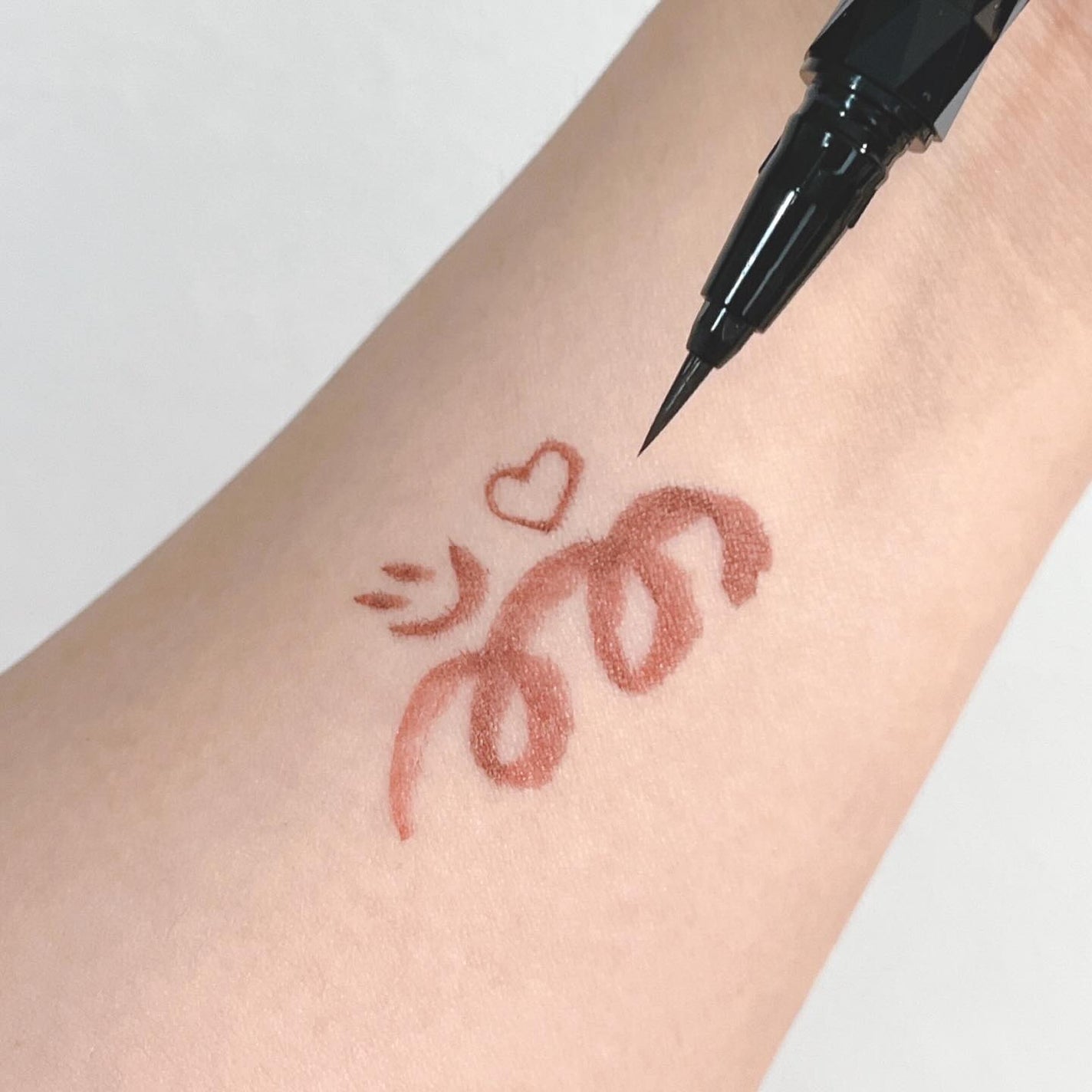 美容オタクmik on LIPS 「_#PR#ケイトケイトスーパーシャープライナーEX4.0描きや..」(3枚目)