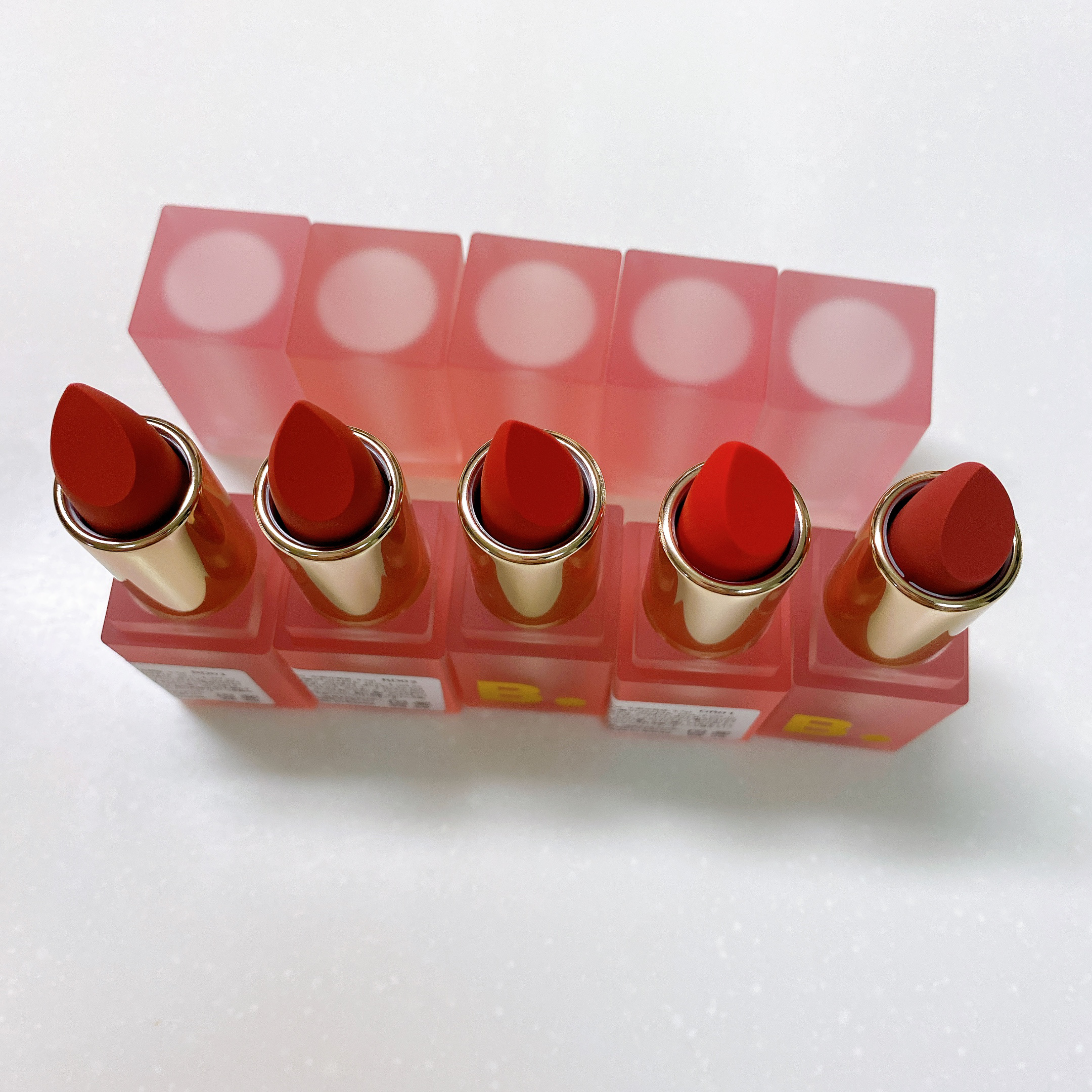 ベルベット ブラッド ベールリップスティック/BANILA CO/口紅を使ったクチコミ（2枚目）