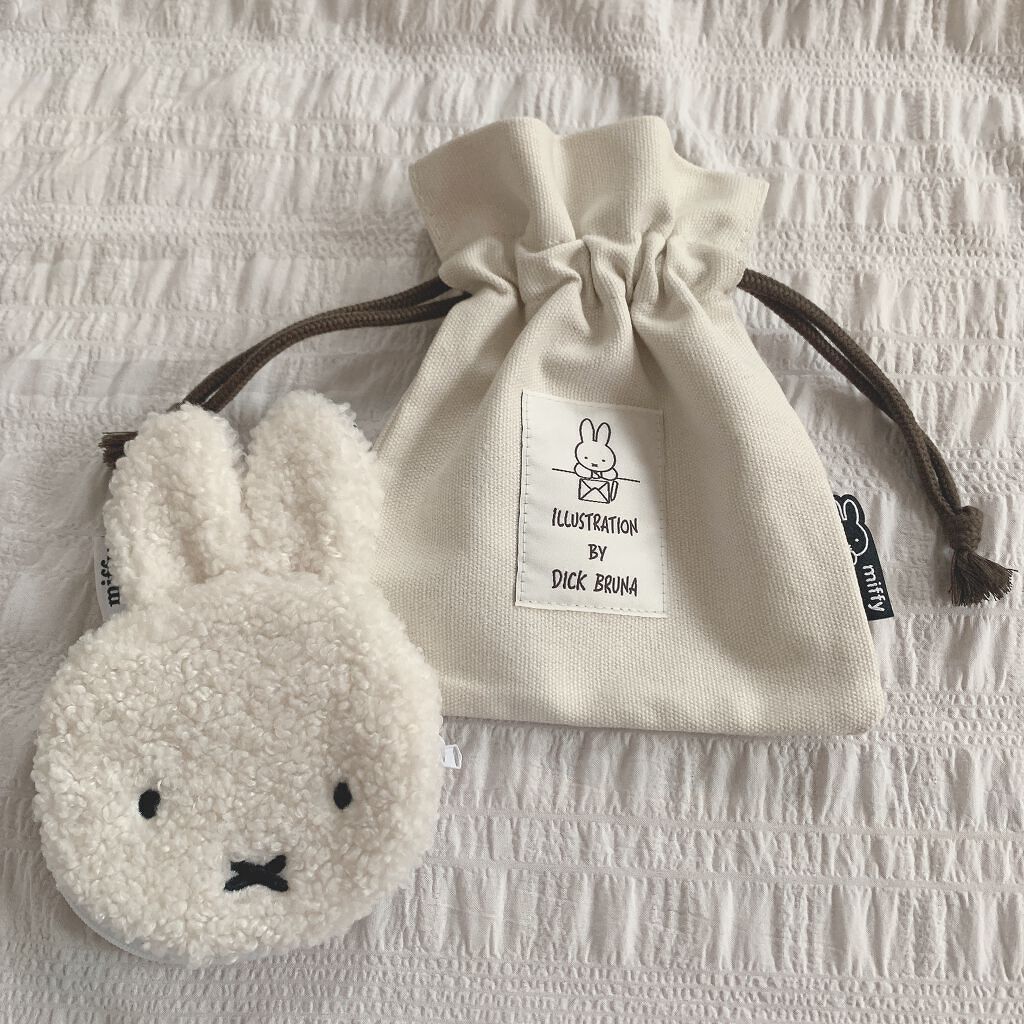 ラディアント タッチ グロウパクト/YVES SAINT LAURENT BEAUTE/クッションファンデーションを使ったクチコミ(3枚目)