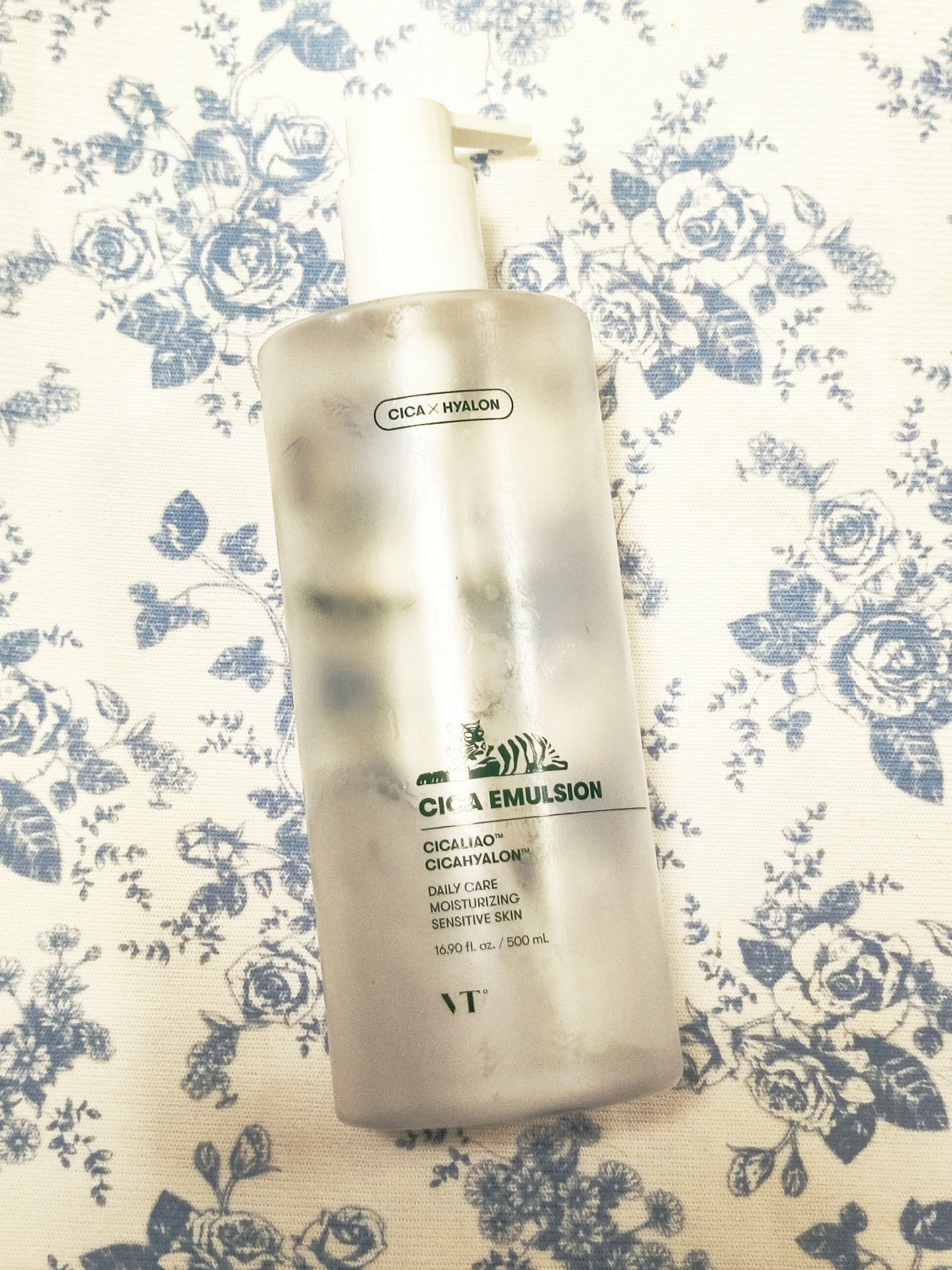 VT CICA 大容量 スキン＆エマルジョン セットのクチコミ「VTのCICA 大容量 スキン＆エマルジョン セットの
エマルジョン使い切りました🙌🏻
コスパ.....」（1枚目）