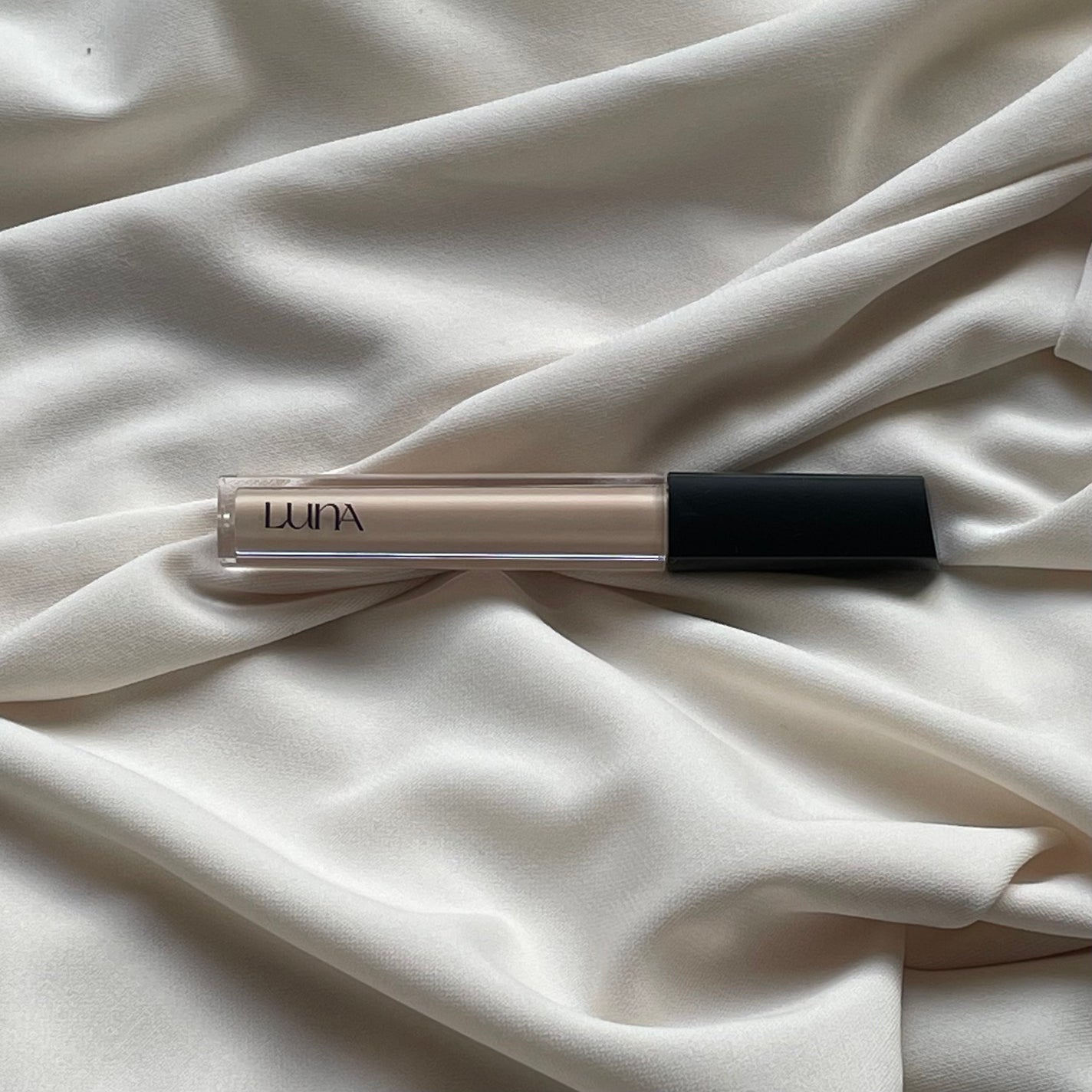 ロングラスティングチップコンシーラー/LUNA/リキッドコンシーラーを使ったクチコミ(3枚目)