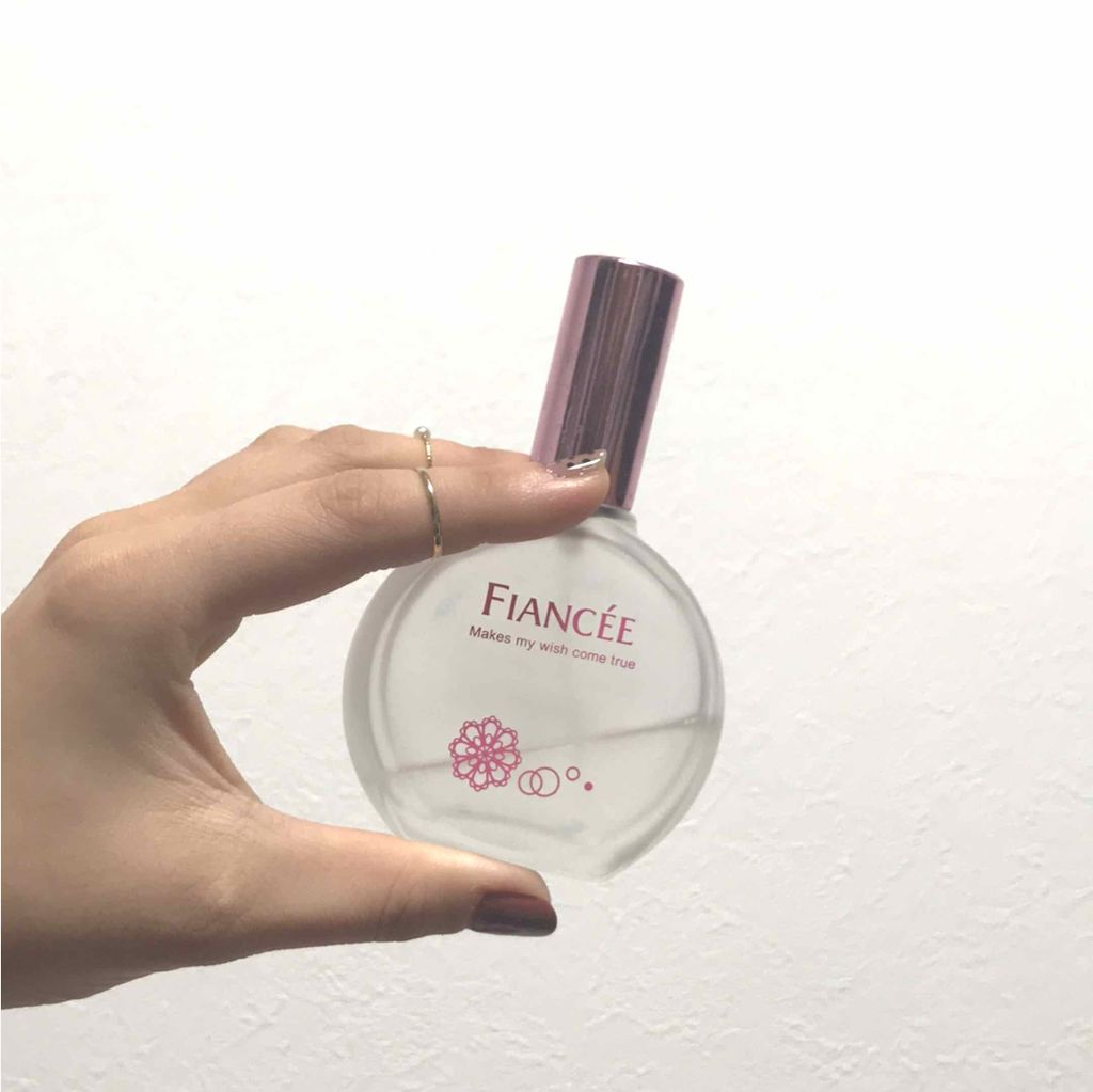 ハンドクリーム ピュアシャンプーの香り/フィアンセ/ハンドクリームを使ったクチコミ（1枚目）