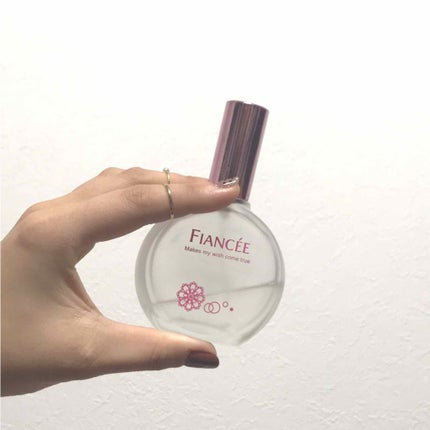 ハンドクリーム ピュアシャンプーの香り/フィアンセ/ハンドクリームを使ったクチコミ(1枚目)