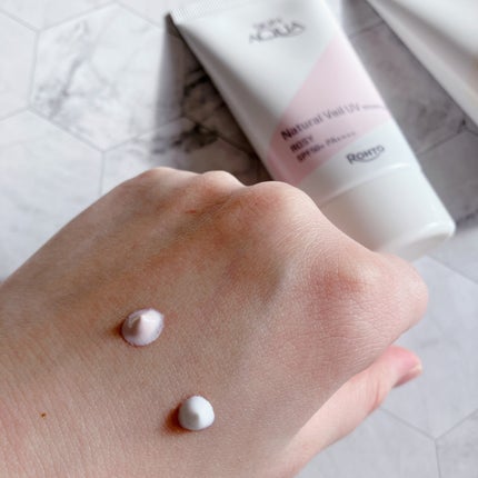 ナチュラルベールUVエッセンス/スキンアクア/日焼け止めクリームを使ったクチコミ(3枚目)