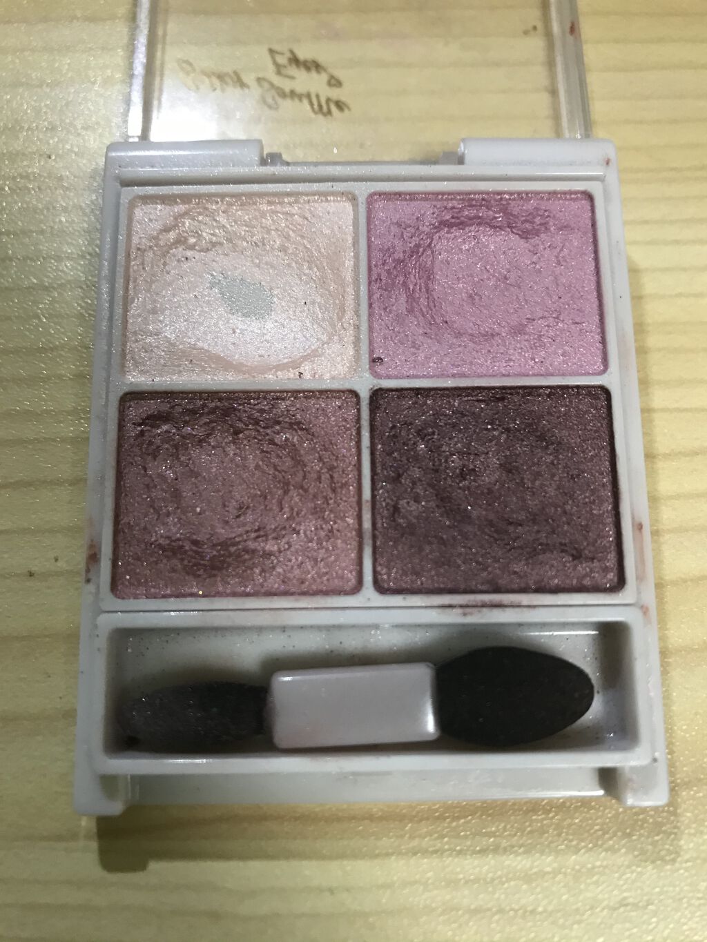 シルキースフレアイズ/キャンメイク/アイシャドウパレットを使ったクチコミ（1枚目）