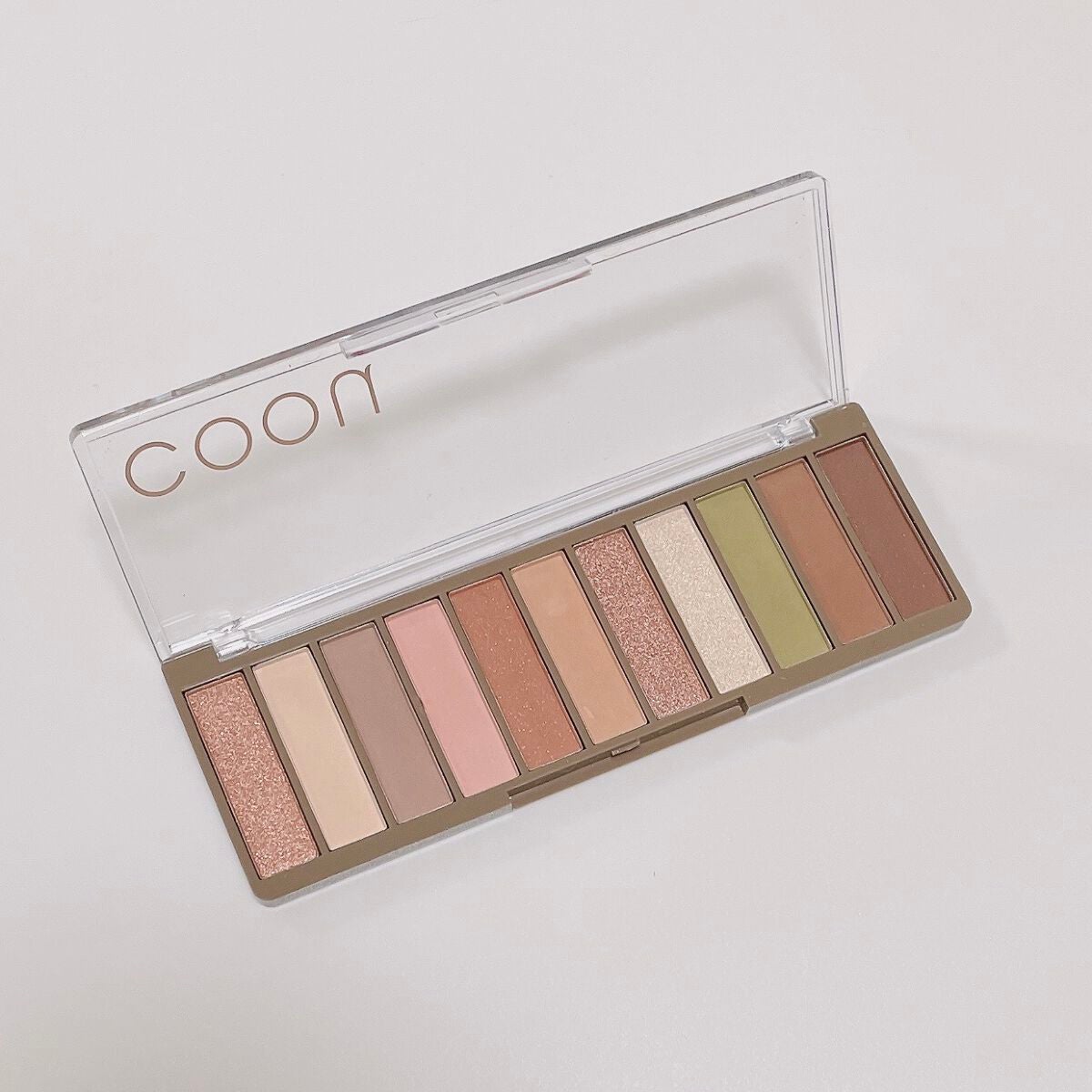 アイシャドウパレット/coou/アイシャドウパレットを使ったクチコミ(4枚目)
