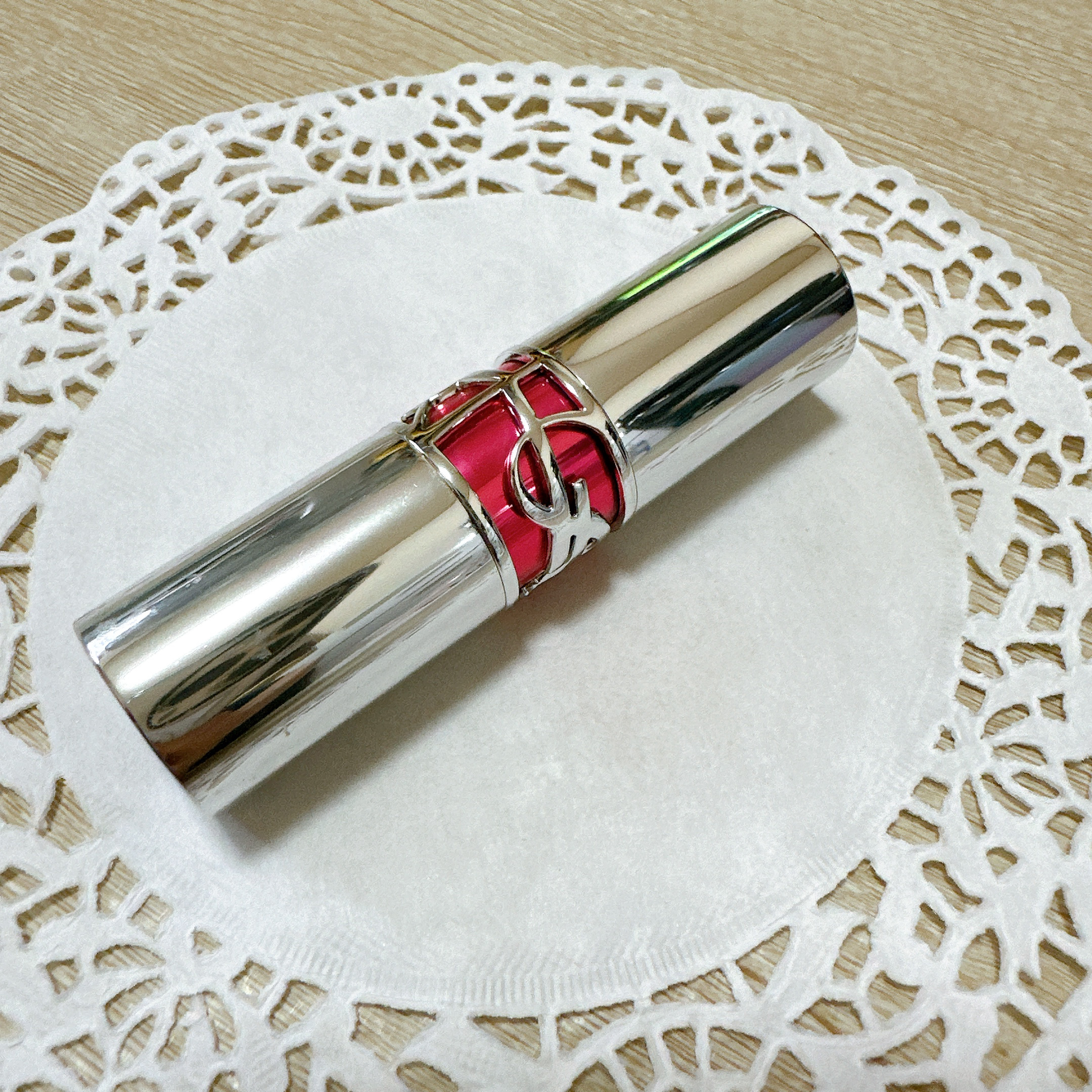 YSL ラブシャイン キャンディグレーズ/YVES SAINT LAURENT BEAUTE/口紅を使ったクチコミ（2枚目）