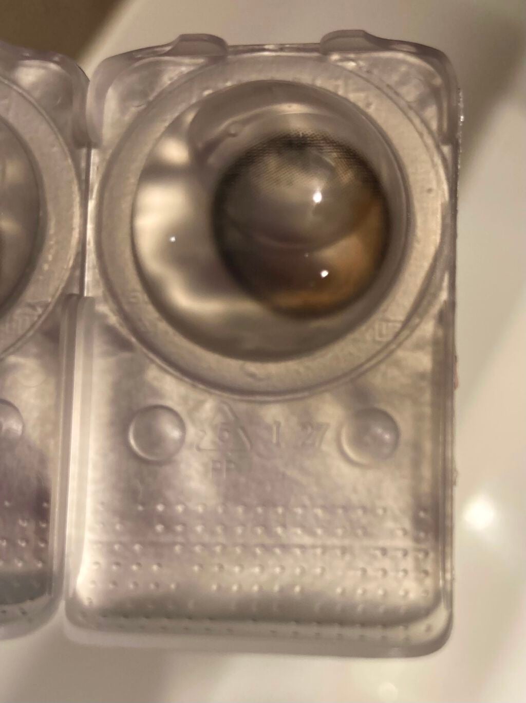 Secretive Kristen/Hapa kristin/カラーコンタクトレンズを使ったクチコミ(4枚目)