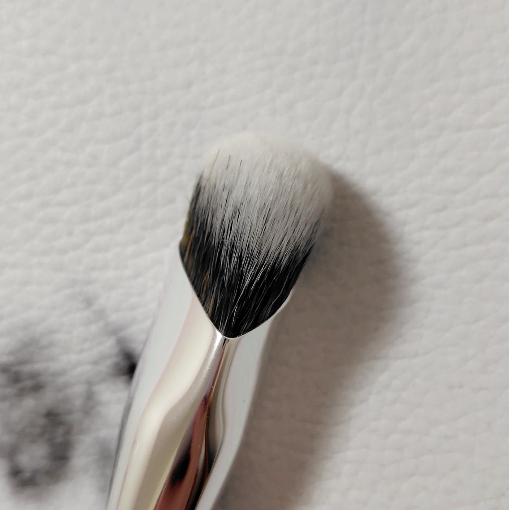 fillimilli コレクターブラシ811のクチコミ「こんばんは、コンパスです。

◆fillimilli
　コレクターブラシ811

こちら、Qo.....」（3枚目）