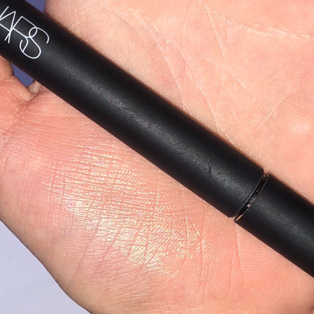 ベルベットシャドースティック/NARS/スティックアイシャドウを使ったクチコミ（3枚目）