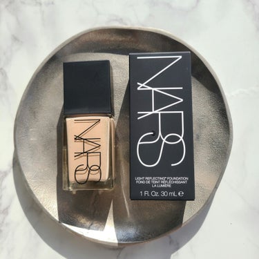 ライトリフレクティング ファンデーション 02164/NARS/リキッドファンデーションを使ったクチコミ（1枚目）