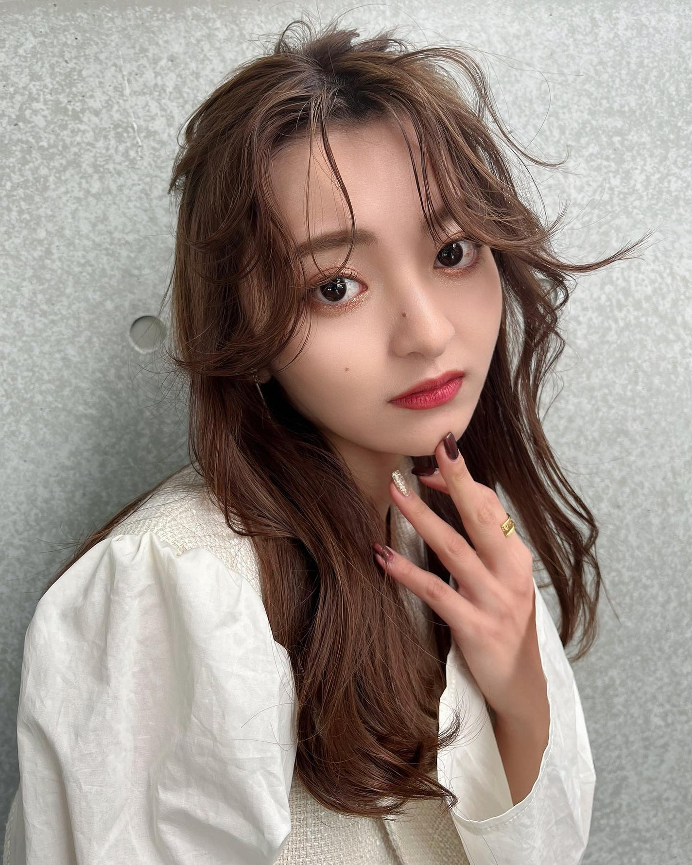 HARUNA on LIPS 「くしゃバングにゆるっとハーフアップ💓.お洋服に合わせてヘアアレ..」(2枚目)