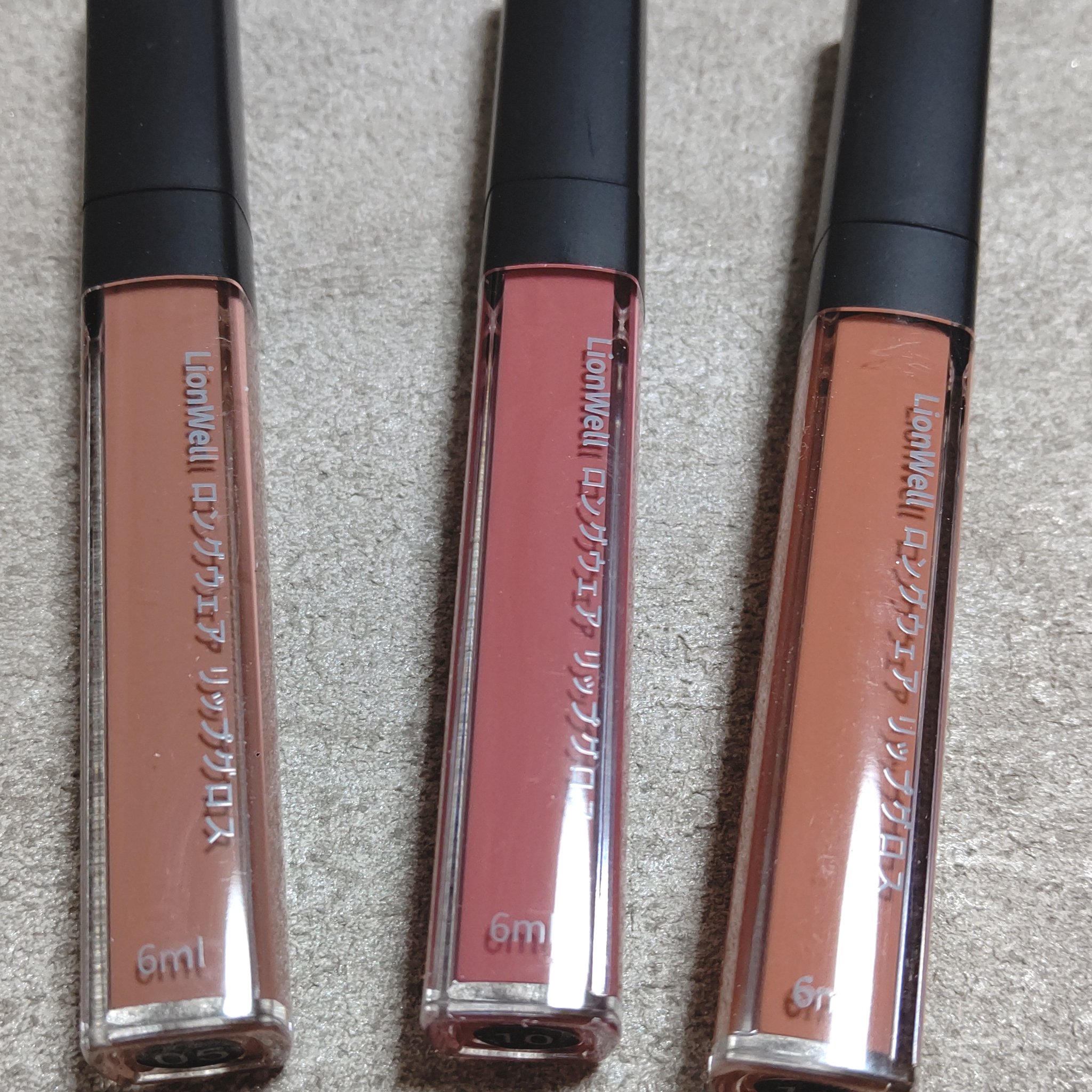 ロングウェア リップグロス/LionWell（ライオンウェル）/リップグロスを使ったクチコミ（1枚目）