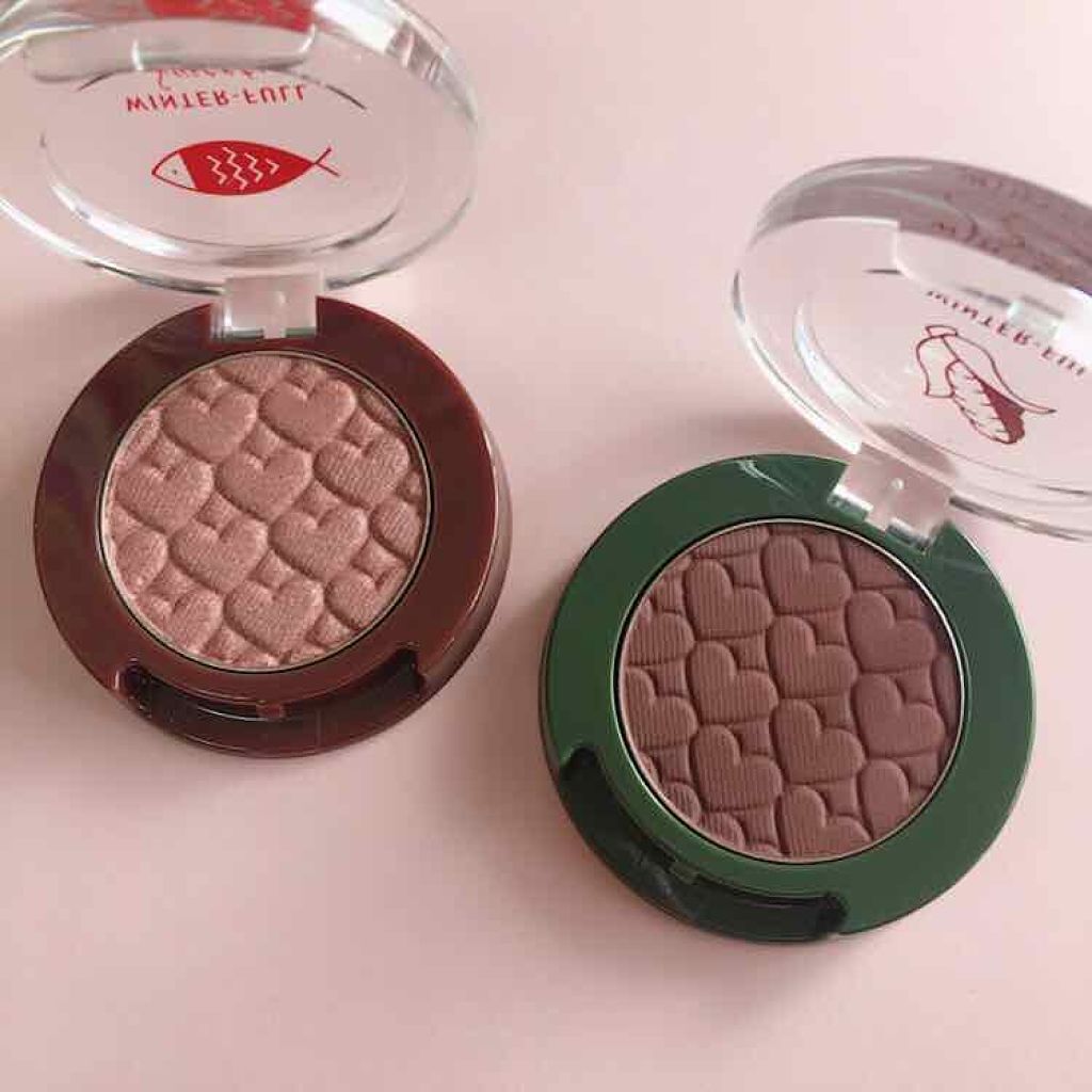 ウィンターフルスイーツアイズ/ETUDE/単色アイシャドウを使ったクチコミ(2枚目)