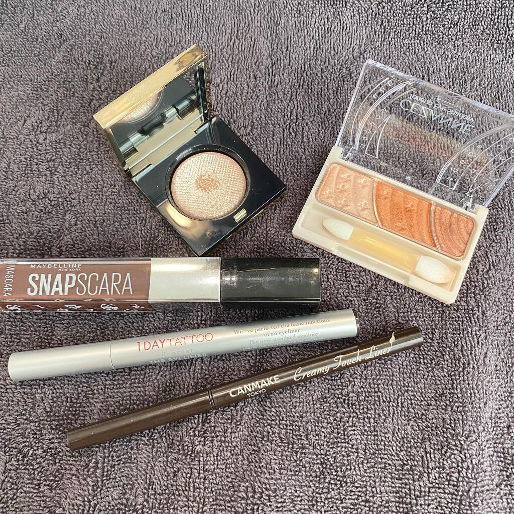 トーンアップアイシャドウ/CEZANNE/アイシャドウパレットを使ったクチコミ(2枚目)