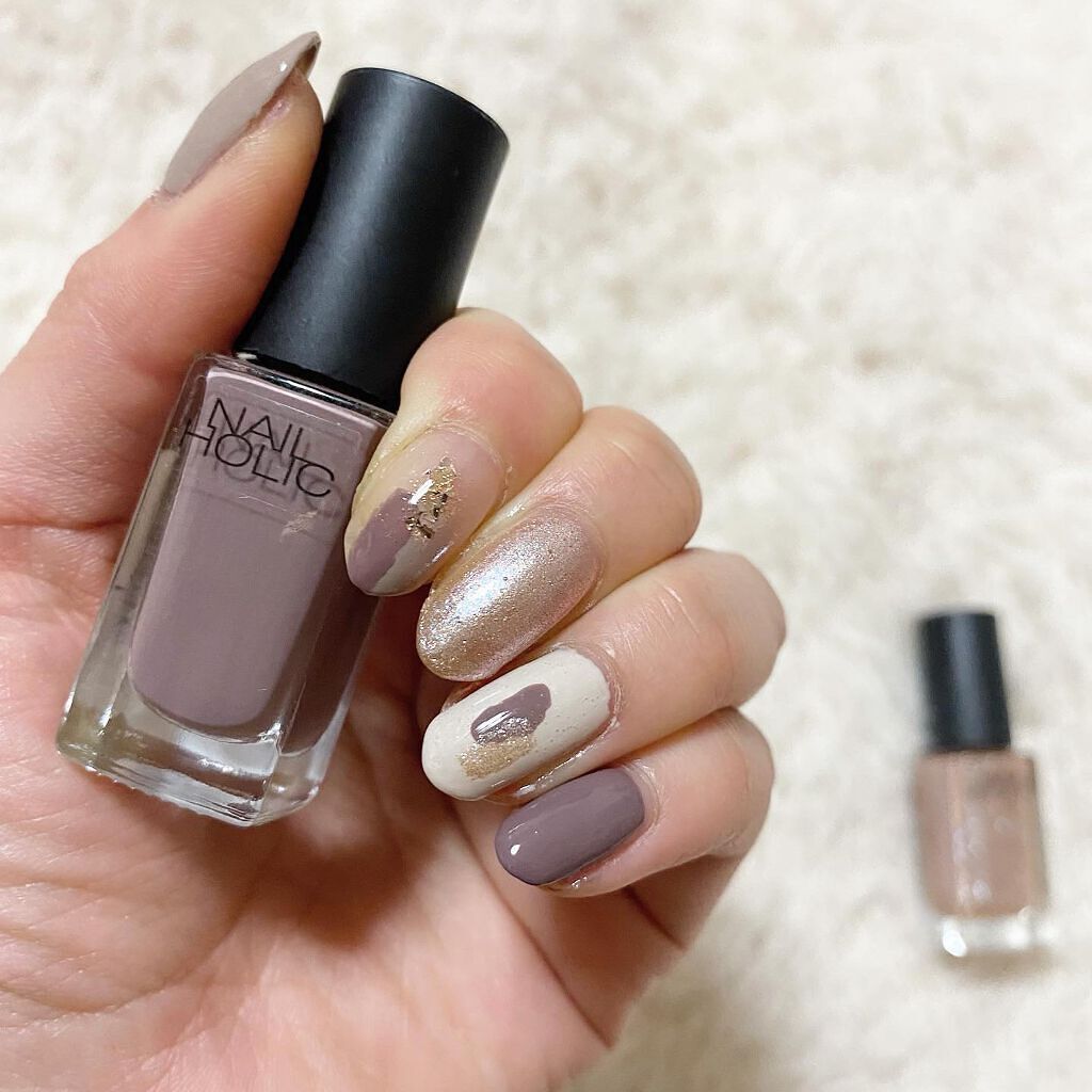 ネイルホリック Future Metal/ネイルホリック/マニキュアを使ったクチコミ(1枚目)