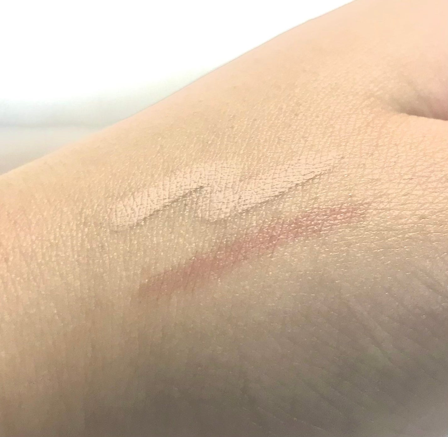 描くふたえアイライナー/CEZANNE/リキッドアイライナーを使ったクチコミ(2枚目)