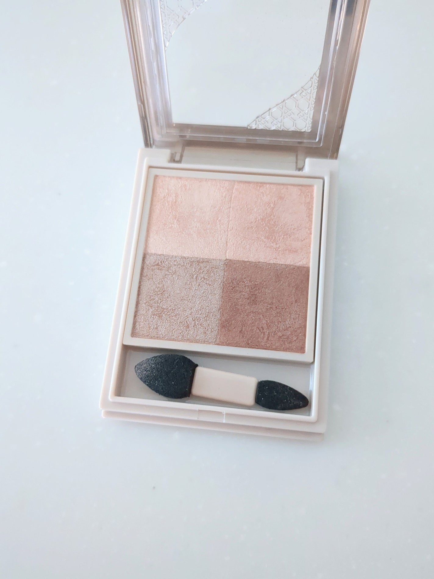 ニュアンス デューイ クリエイター/Visée/アイシャドウパレットを使ったクチコミ(1枚目)