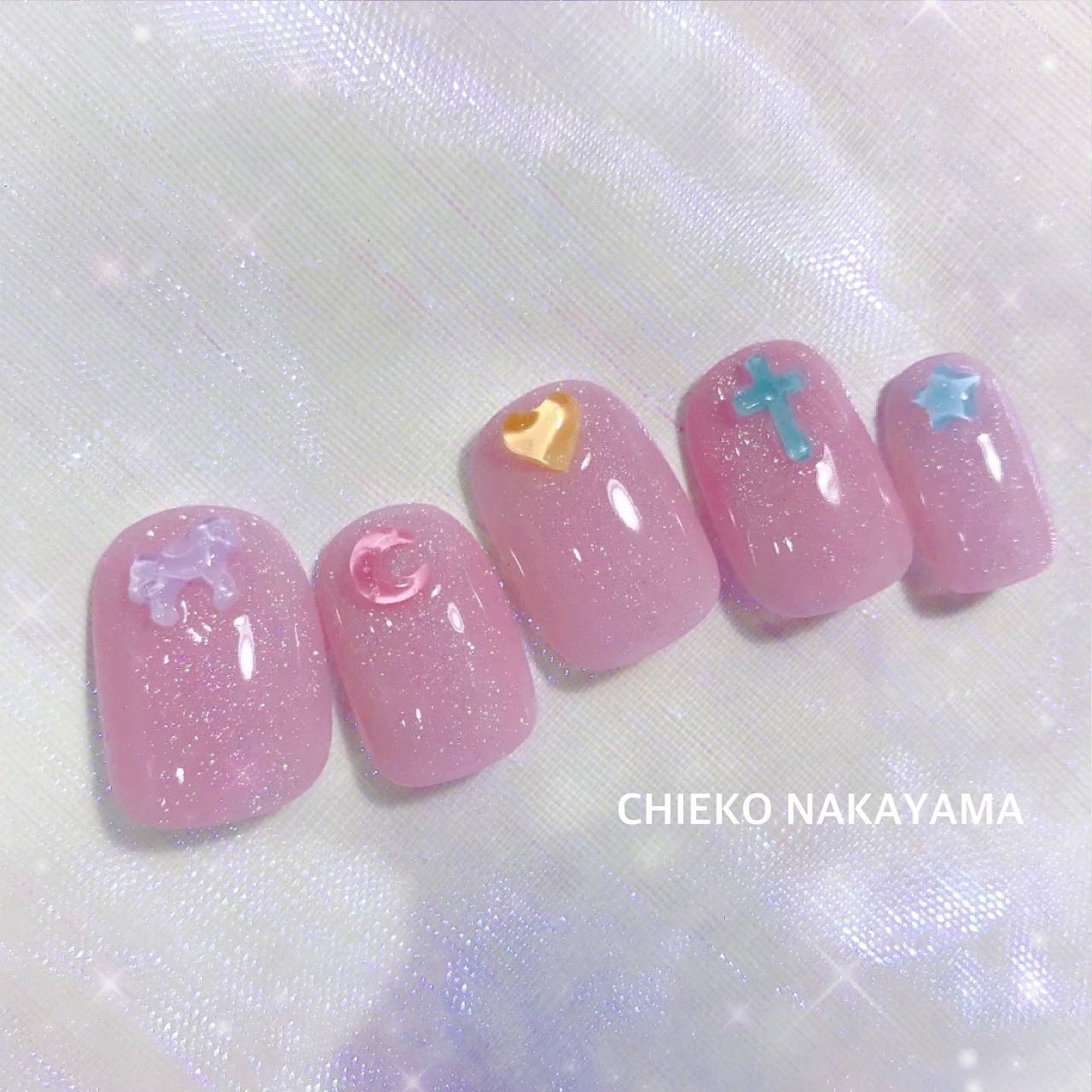 なかやまちえこ on LIPS 「マグネティブユニコーン🦄⠀⠀5/23きまぐれキャット発売してお..」(1枚目)