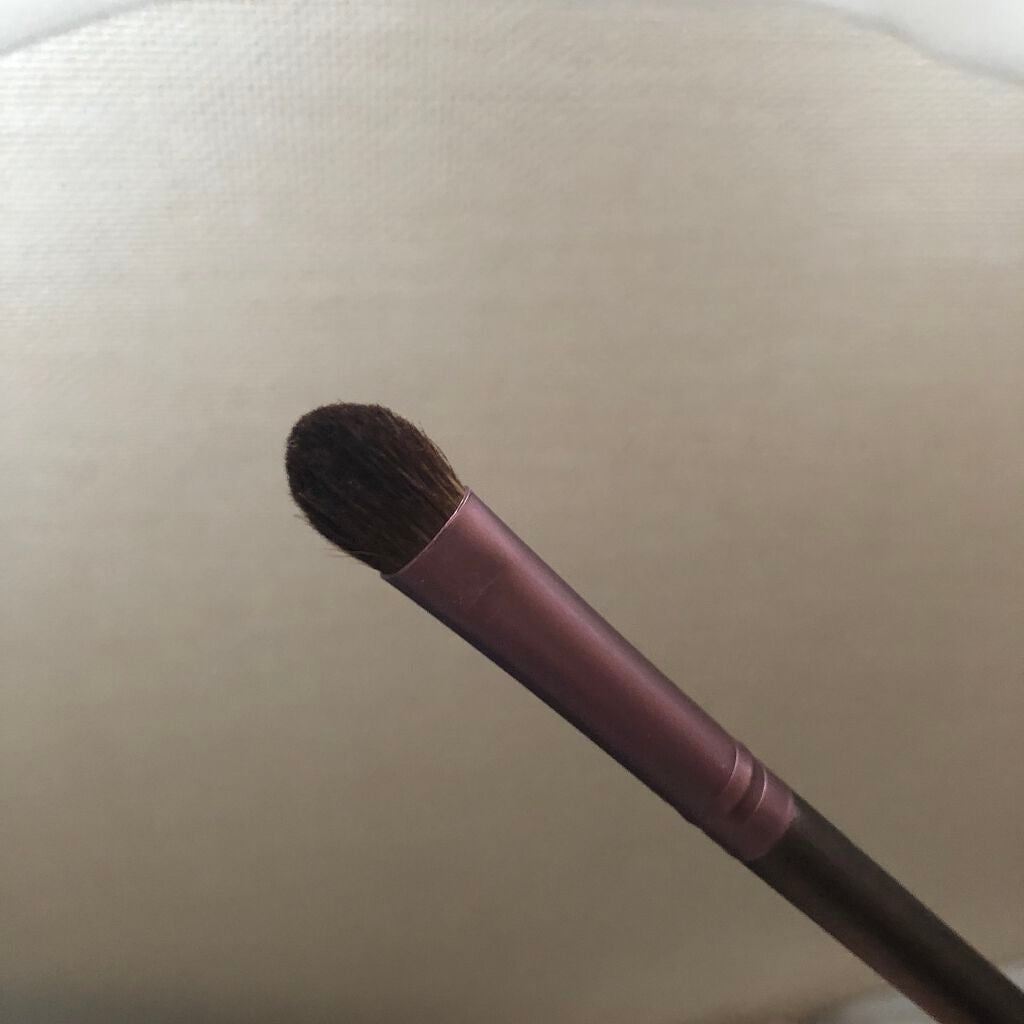 UR GLAM EYESHADOW BRUSH A/U R GLAM/メイクブラシを使ったクチコミ(3枚目)