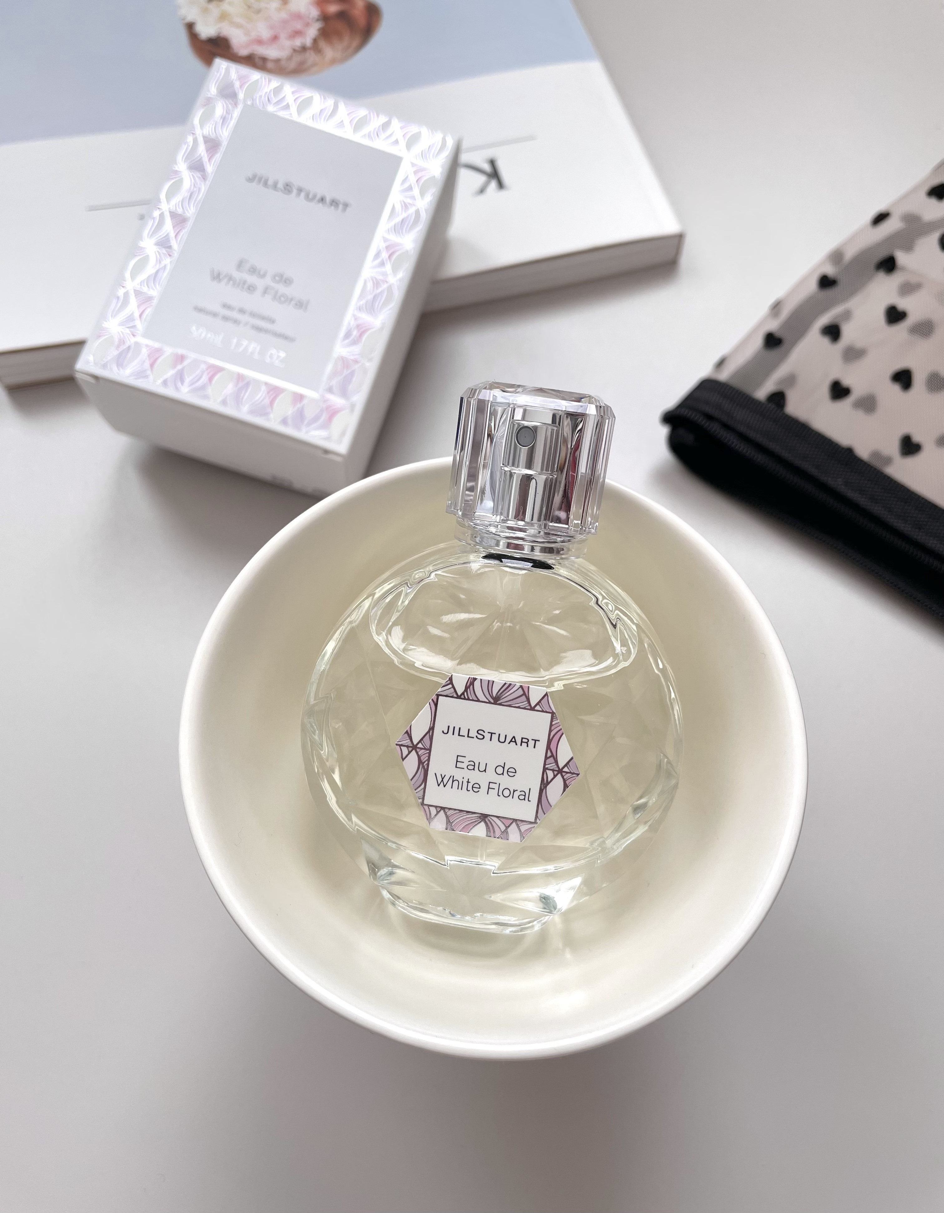 ジルスチュアート オード ホワイトフローラル/JILL STUART/香水(レディース)を使ったクチコミ（3枚目）