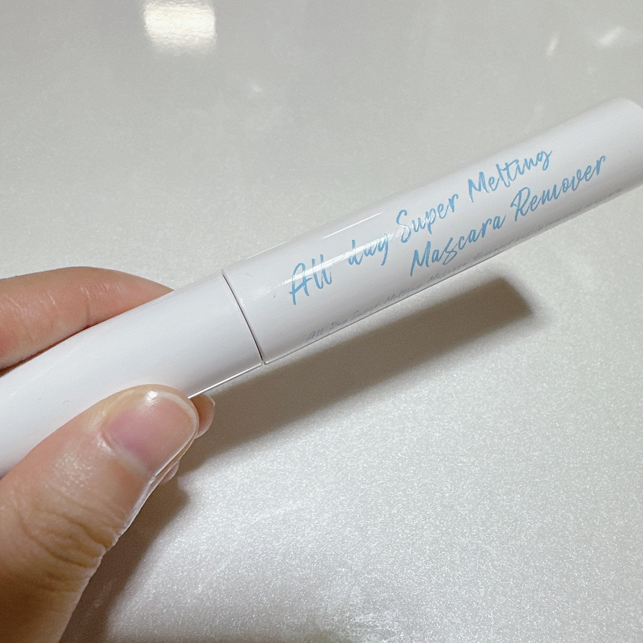 Milk Touch オールデイスーパーメルティングマスカラリムーバーのクチコミ「Milk Touch オールデイスーパーメルティングリムーバー


近くのドラッグストアで50.....」（2枚目）