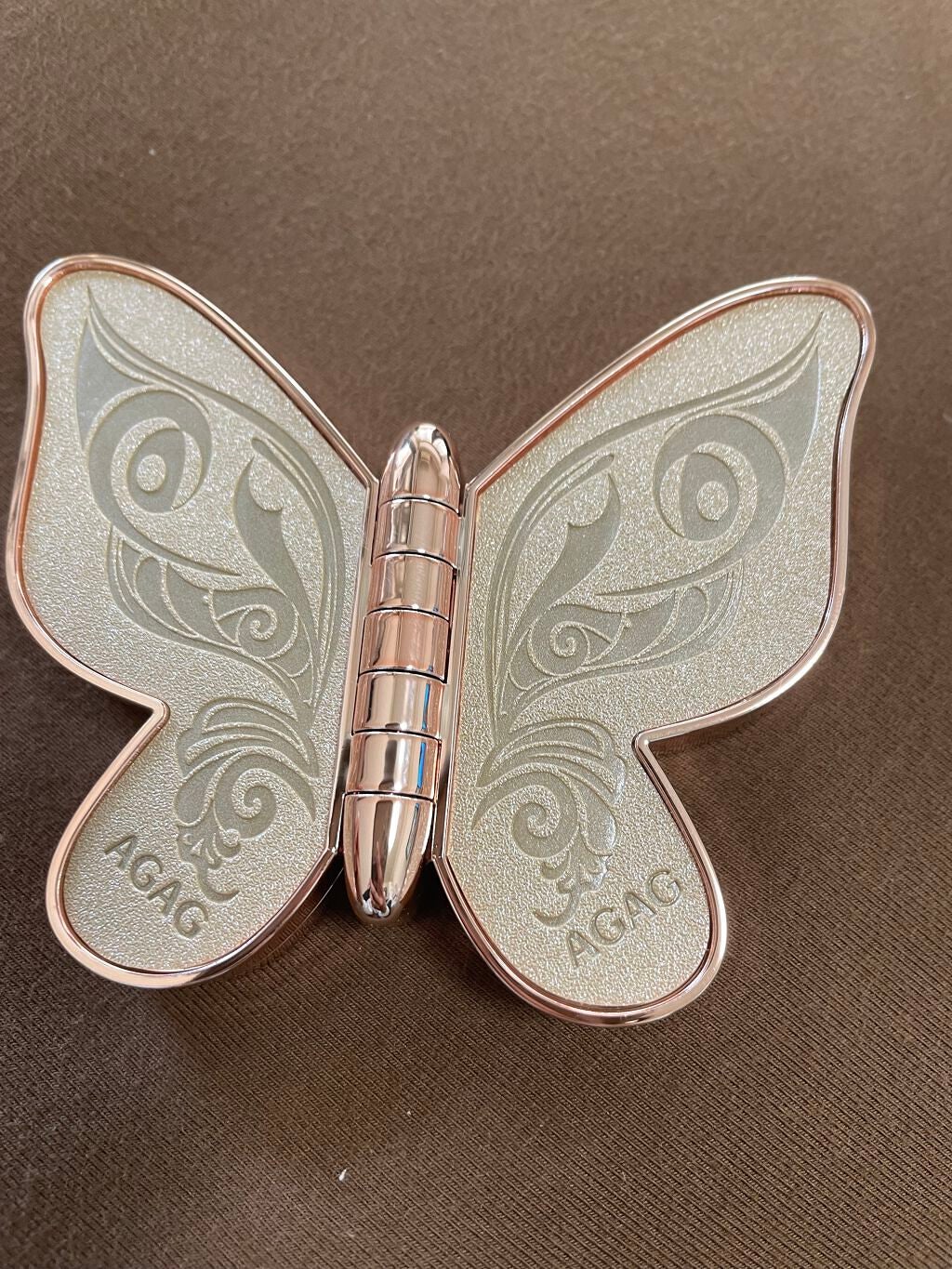 バタフライアイシャドウパレット/AGAG/アイシャドウパレットを使ったクチコミ(4枚目)