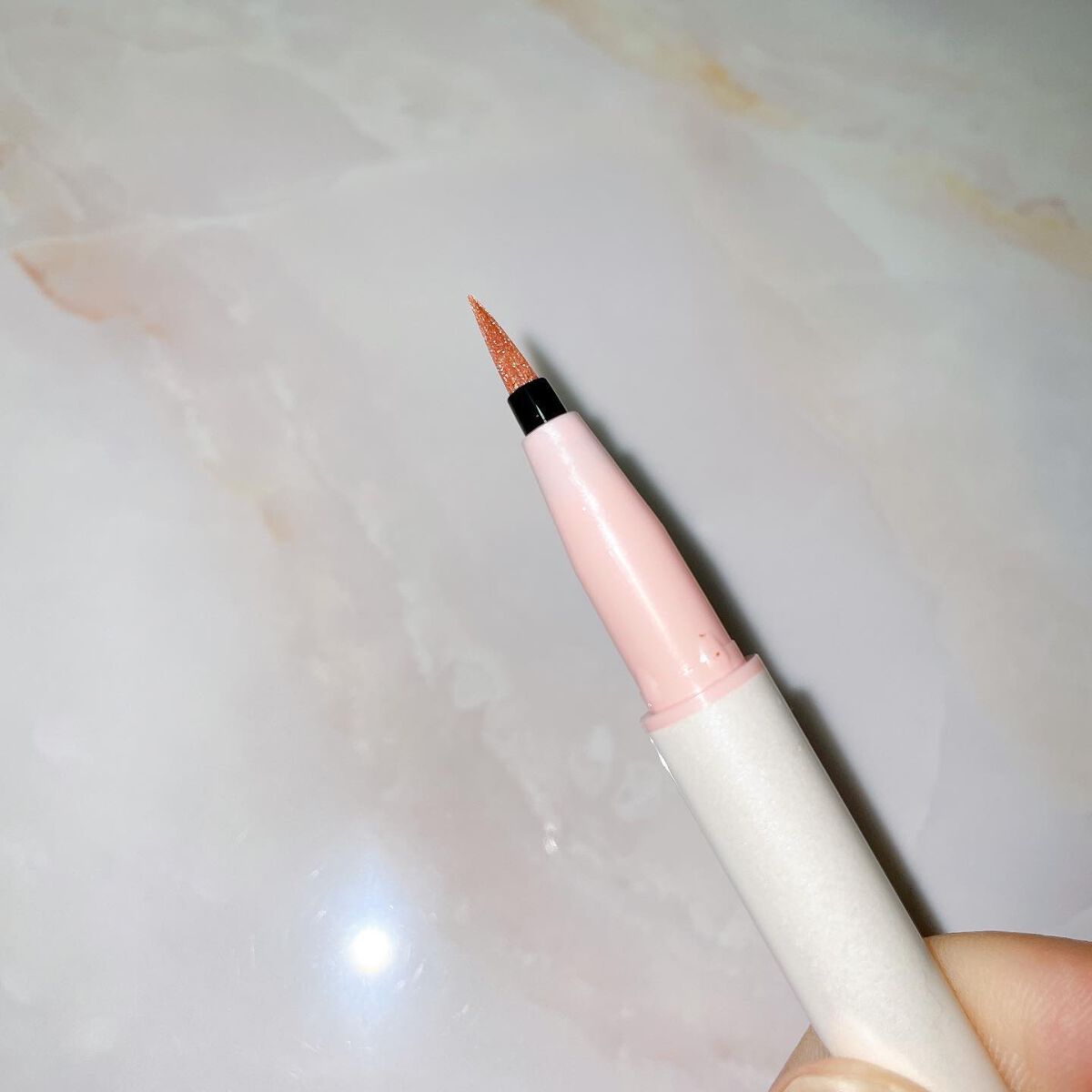 カラーミーツ アイライナーL /リリーフルール/リキッドアイライナーを使ったクチコミ（3枚目）