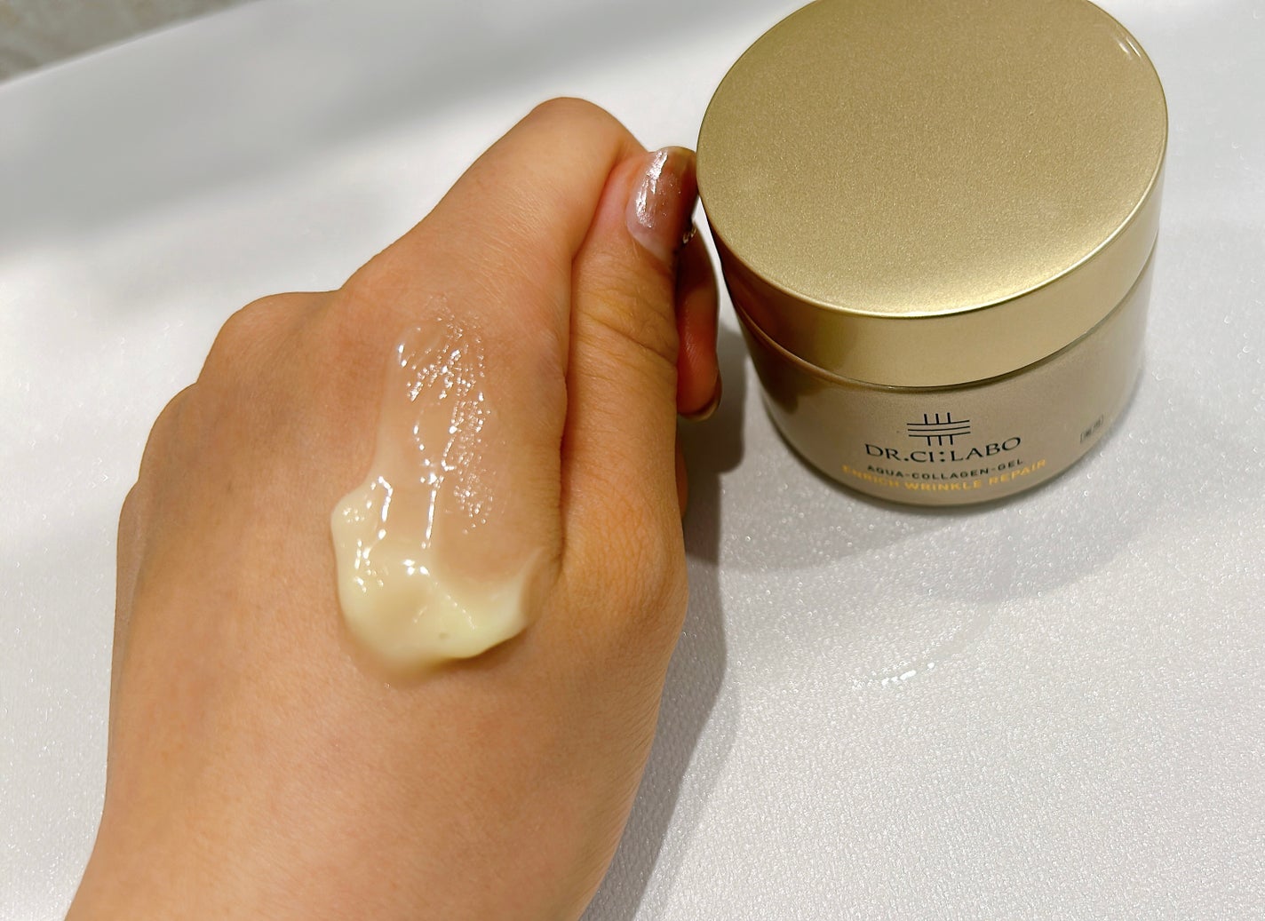 薬用アクアコラーゲンゲル エンリッチリンクルリペア/ドクターシーラボⓇ/フェイスクリームを使ったクチコミ(4枚目)