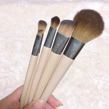 Daily Defined Eye Brush Set, 5 Piece Set & Storage Tray/EcoTools/メイクブラシを使ったクチコミ（1枚目）