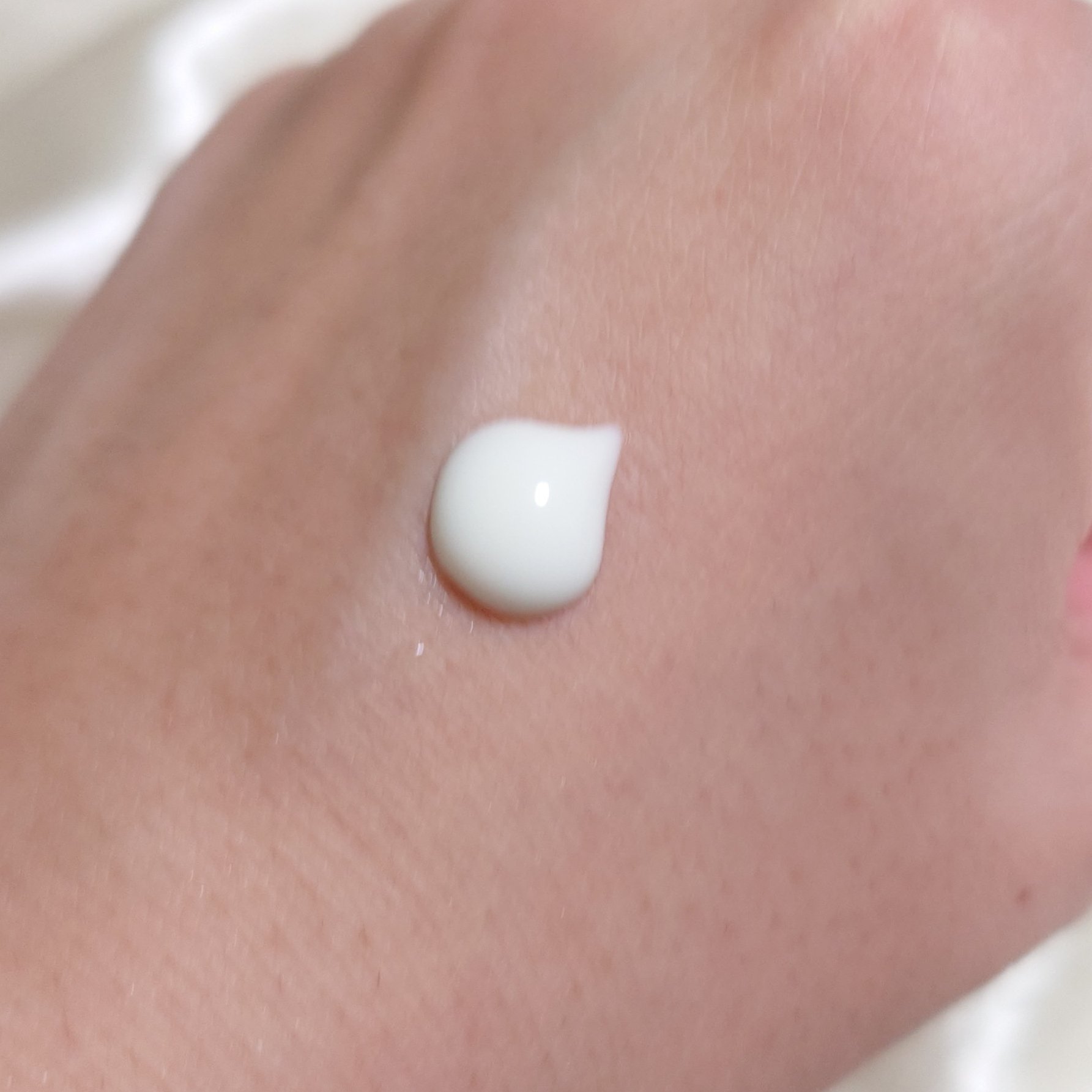 スキンアクア スーパーモイスチャージェル/スキンアクア/日焼け止めジェルを使ったクチコミ（2枚目）