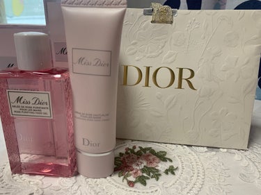 ミス ディオール ハンド クリーム/Dior/ハンドクリームを使ったクチコミ（2枚目）