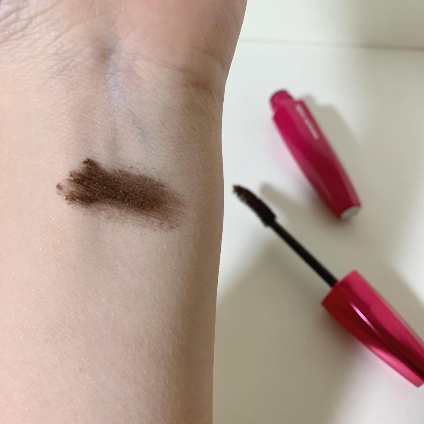 「塗るつけまつげ」ボリュームタイプ/デジャヴュ/マスカラを使ったクチコミ(3枚目)