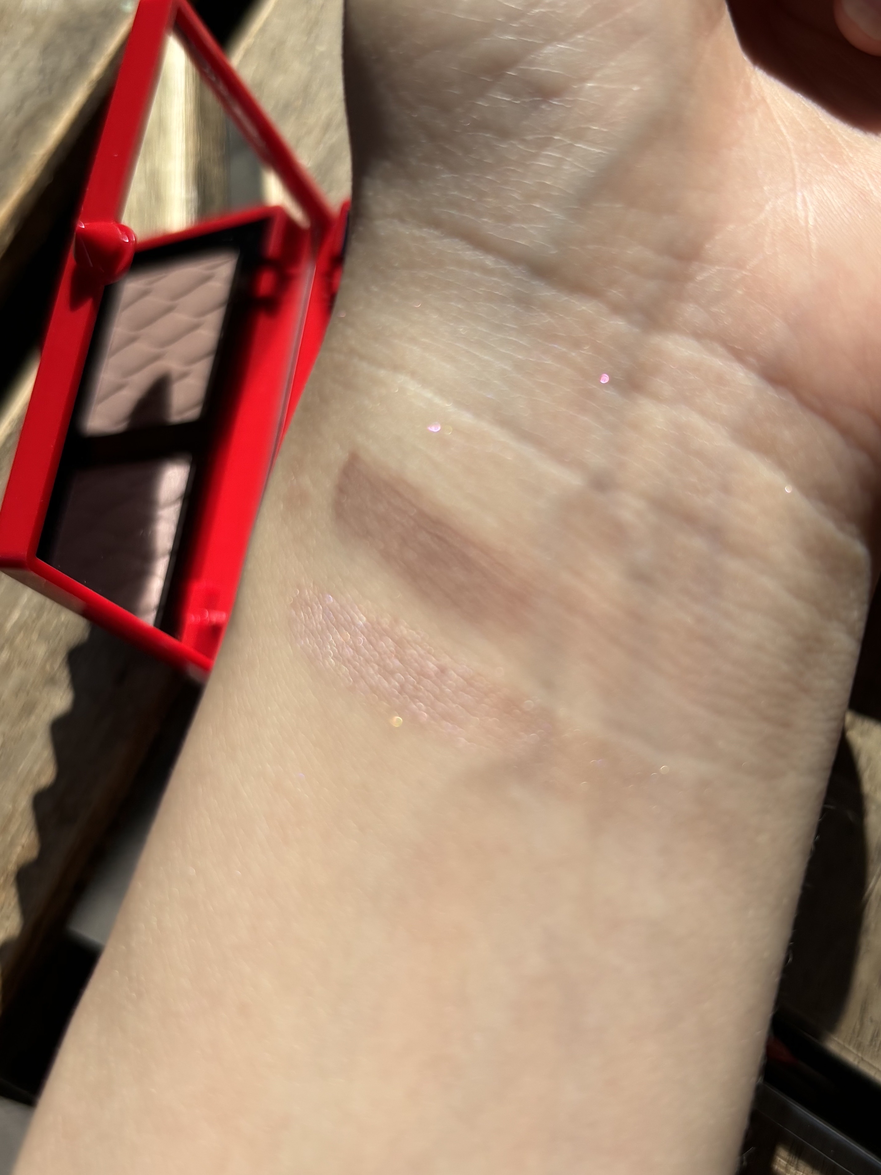 アブラカダブラ ルデュオ/クリスチャン ルブタン/アイシャドウパレットを使ったクチコミ（3枚目）