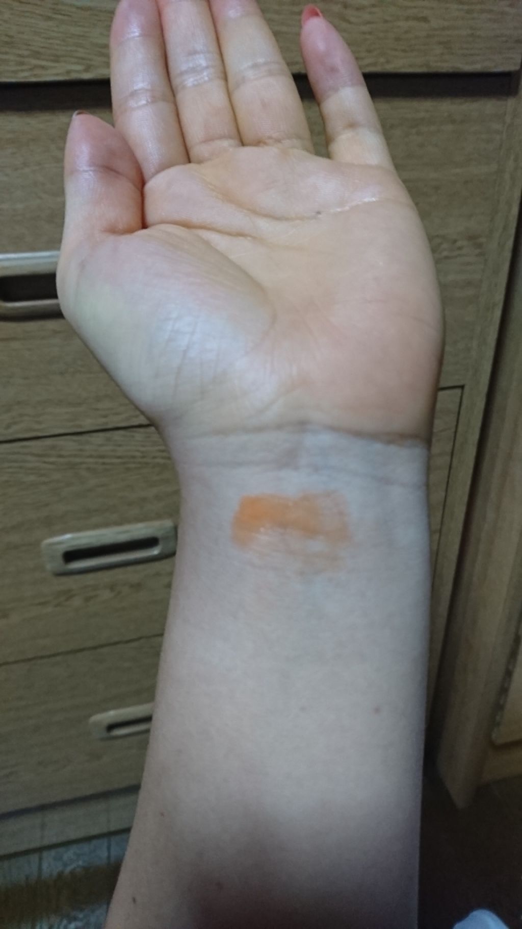 Cheer Water Cheek/B. by BANILA/リキッドチークを使ったクチコミ（2枚目）