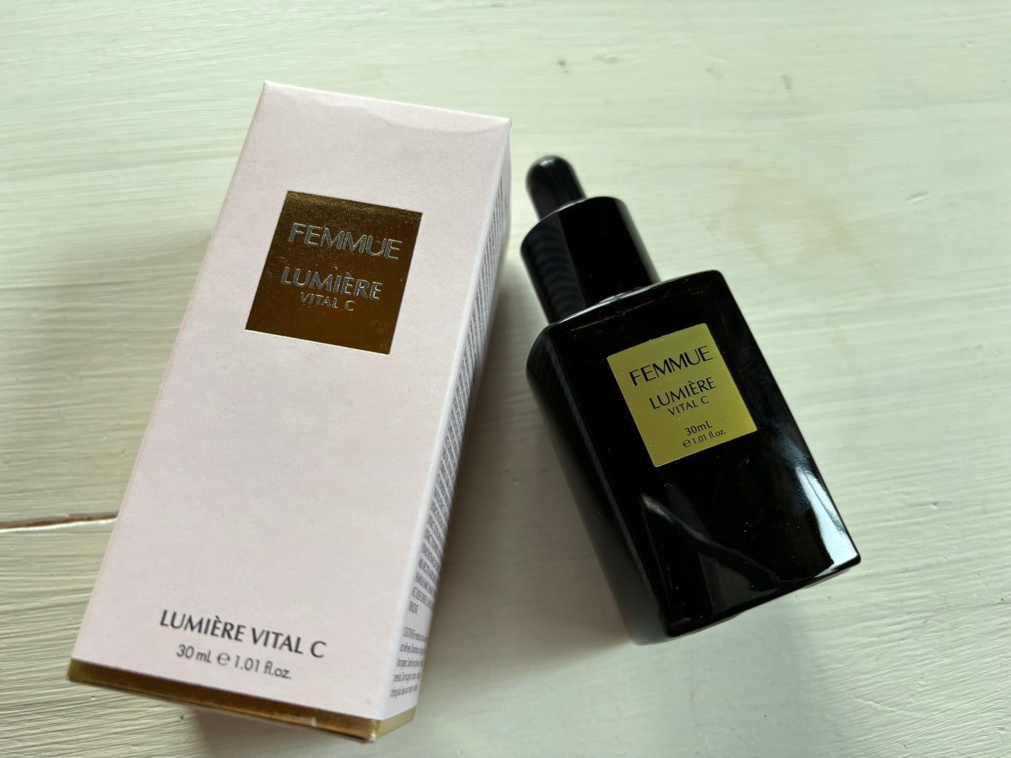 ルミエール ヴァイタルC/FEMMUE/ブースター・導入液を使ったクチコミ(4枚目)