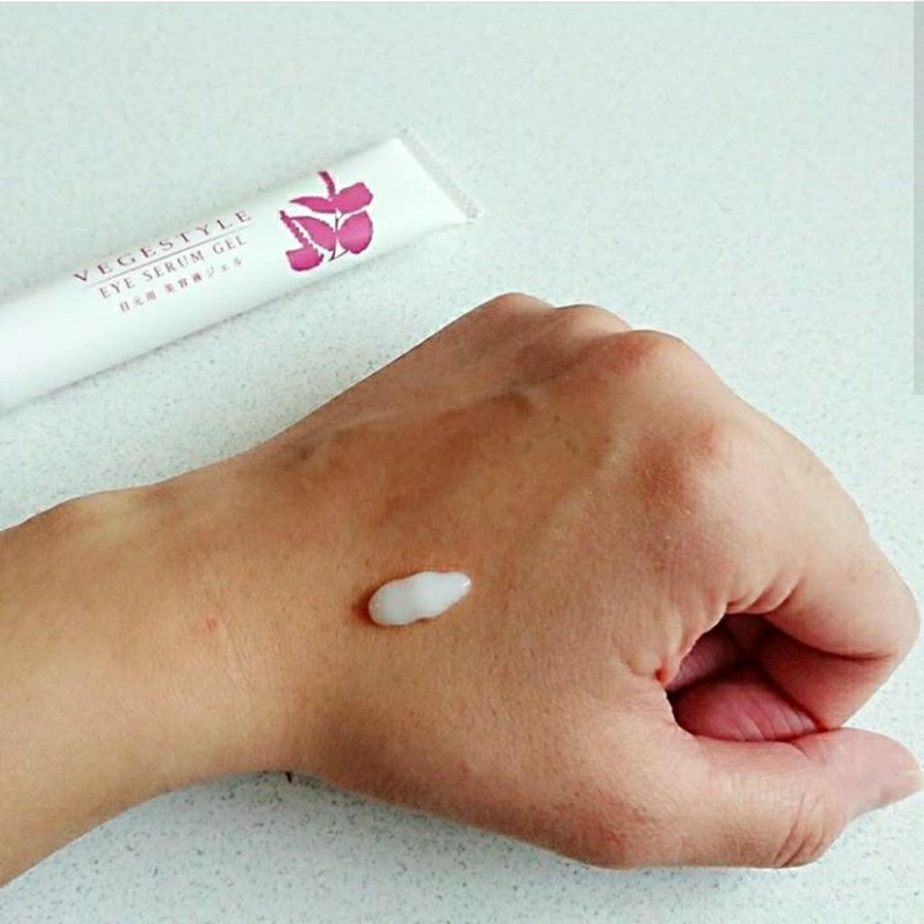 VEGESTYLE EYE SERUM GEL/VEGESTORY/アイケア・アイクリームを使ったクチコミ(2枚目)