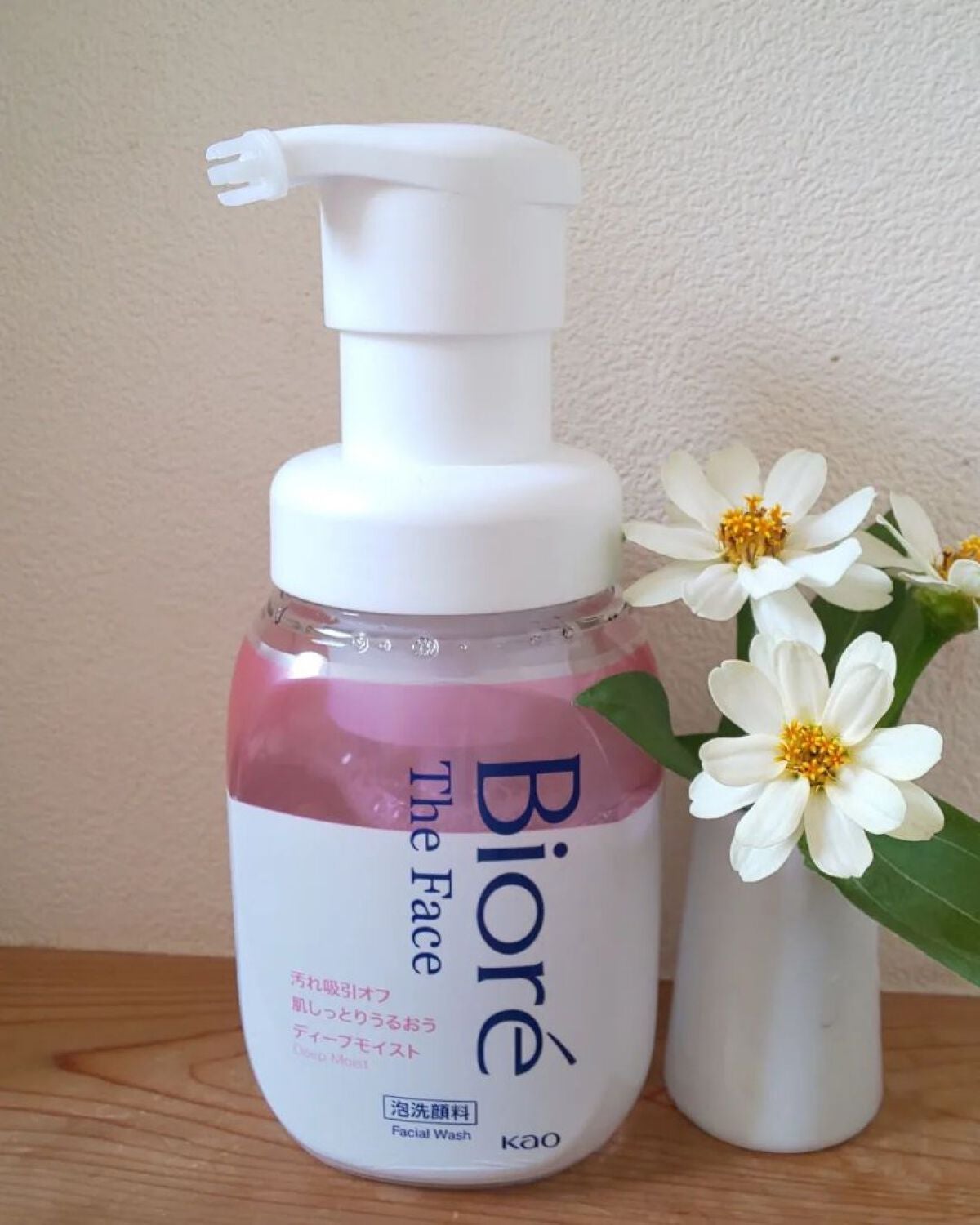 ビオレ ザフェイス 泡洗顔料 ディープモイスト/ビオレ/泡洗顔を使ったクチコミ(2枚目)