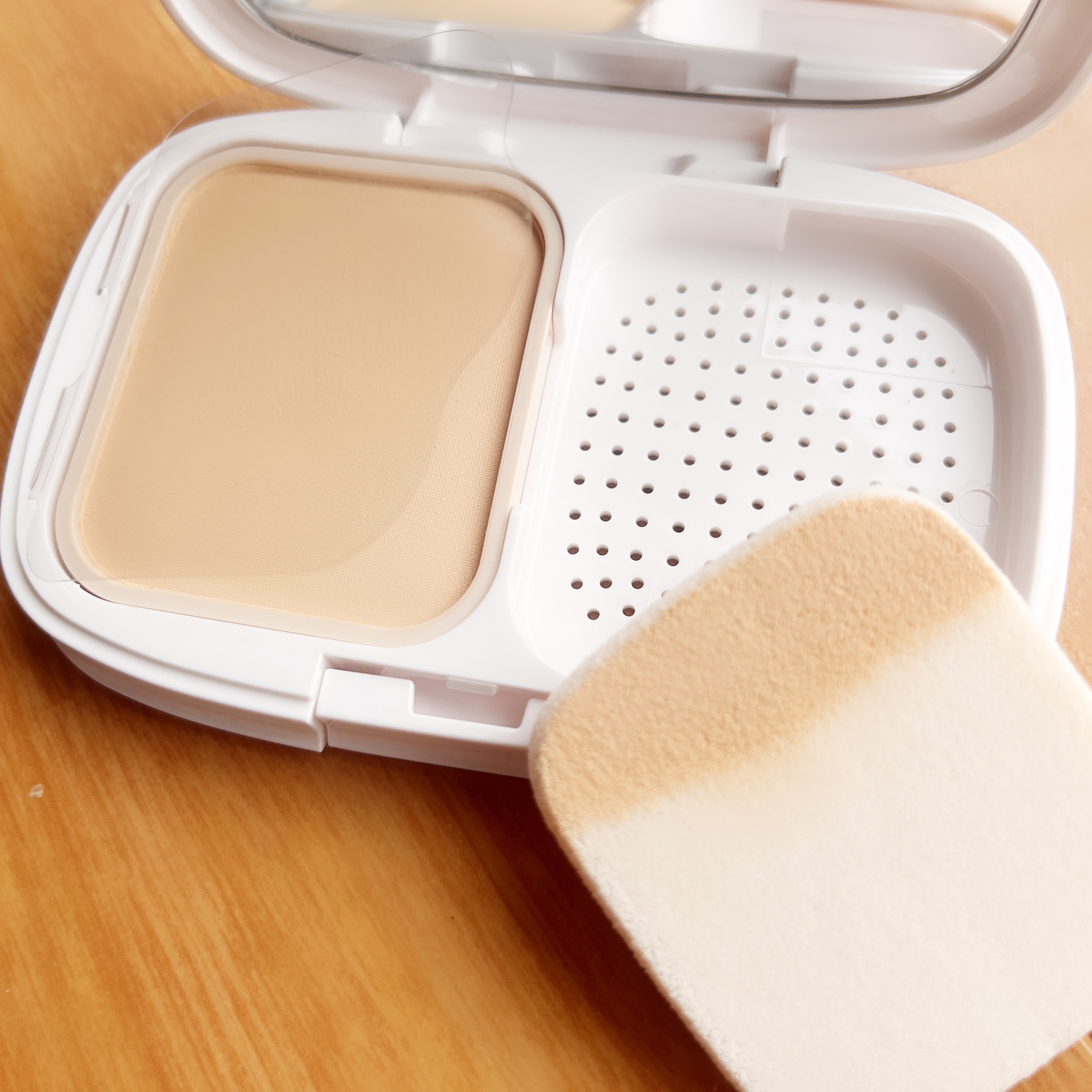 パウダーファンデーション/media luxe/パウダーファンデーションを使ったクチコミ（2枚目）