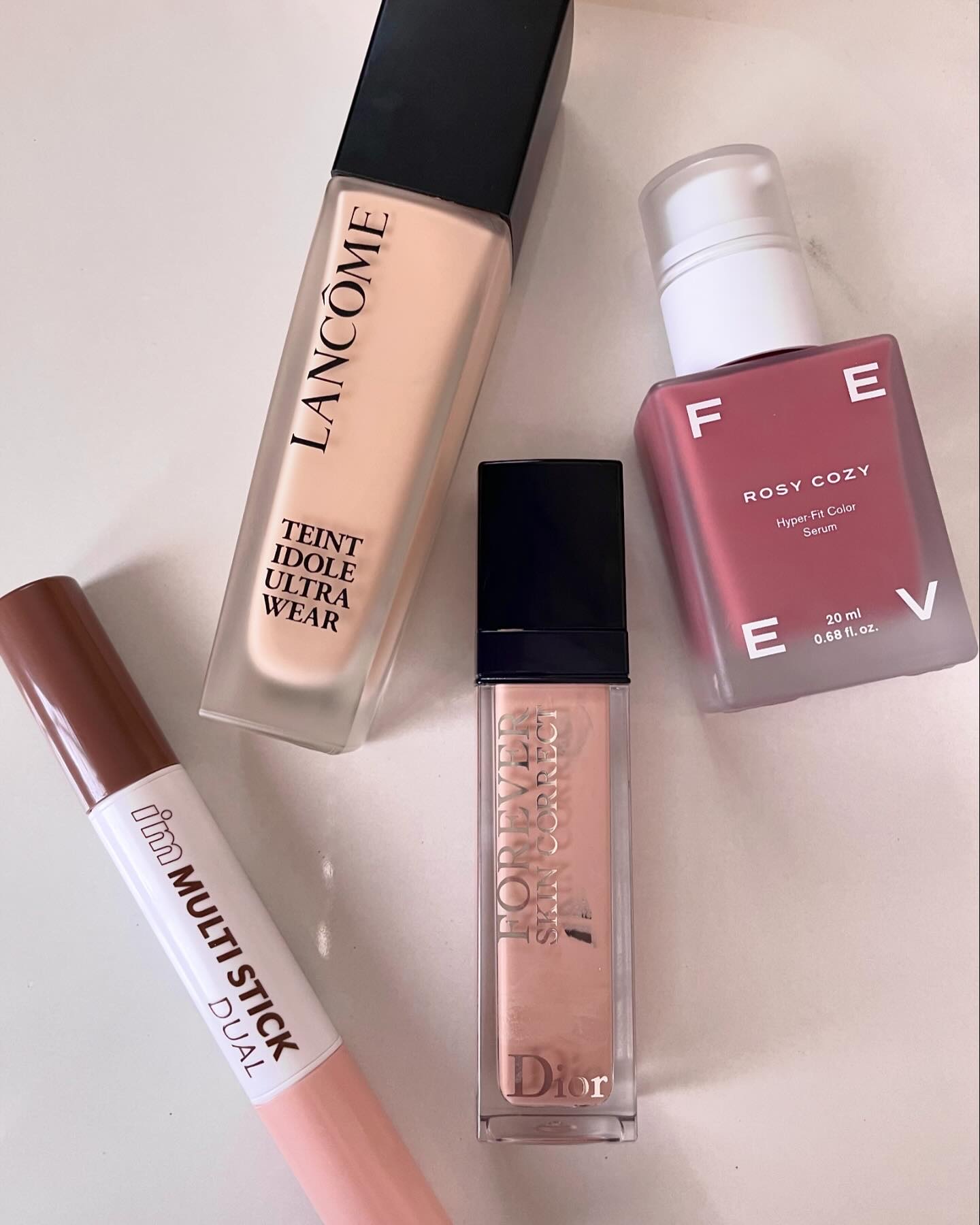 カラーセラム ロージーコージー/FEEV/リキッドチークを使ったクチコミ（2枚目）