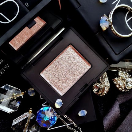 ハードワイヤードアイシャドー/NARS/単色アイシャドウを使ったクチコミ(1枚目)