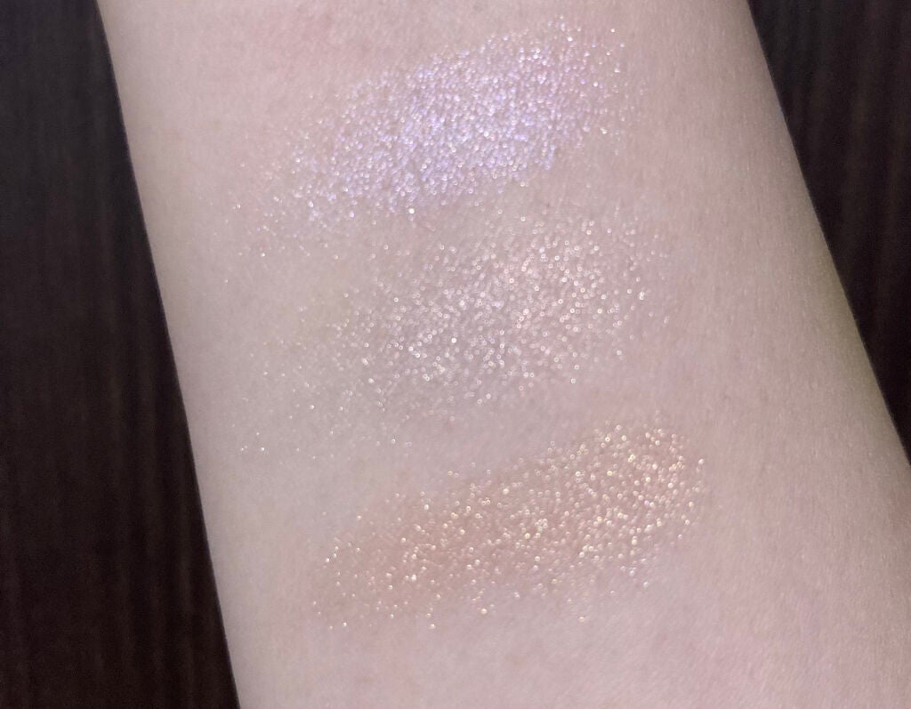 ハイパー リアル グロー デュオ /M・A・C/プレストパウダーを使ったクチコミ(4枚目)