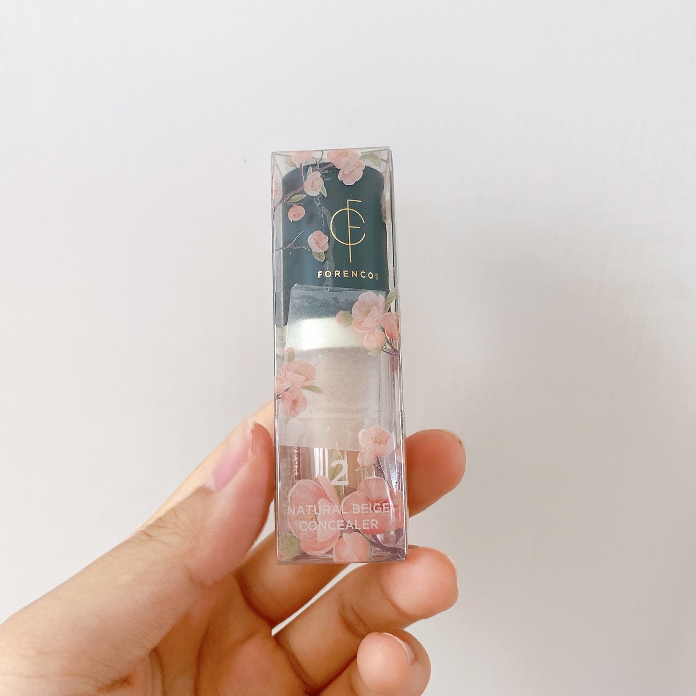 タトゥーウォータープルーフスカーコンシーラー/フォレンコス/リキッドコンシーラーを使ったクチコミ(4枚目)