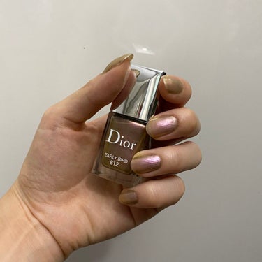 ディオール ヴェルニ＜バーズ オブ ア フェザー＞ 812 アーリー バード/Dior/マニキュアを使ったクチコミ（2枚目）