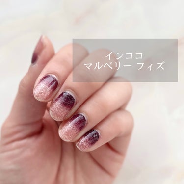 モニターキャンペーンでインココさまからいただきました！
気になっていたINCOCO マニキュアシート💅

シート状になっていて
ベース、カラー、トップコートまでが
この一枚に👀！！
時間をかけずに簡単に