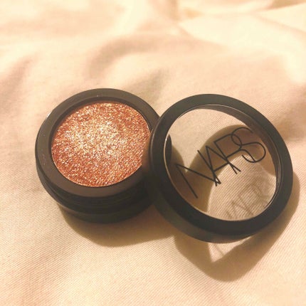 パワークローム ルースアイピグメント/NARS/ジェル・クリームアイシャドウを使ったクチコミ(2枚目)